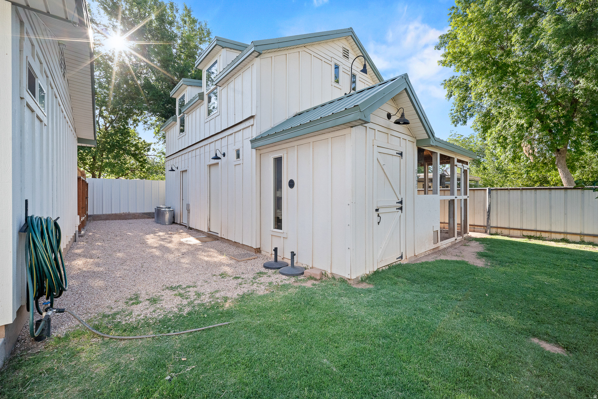 main property photo 61