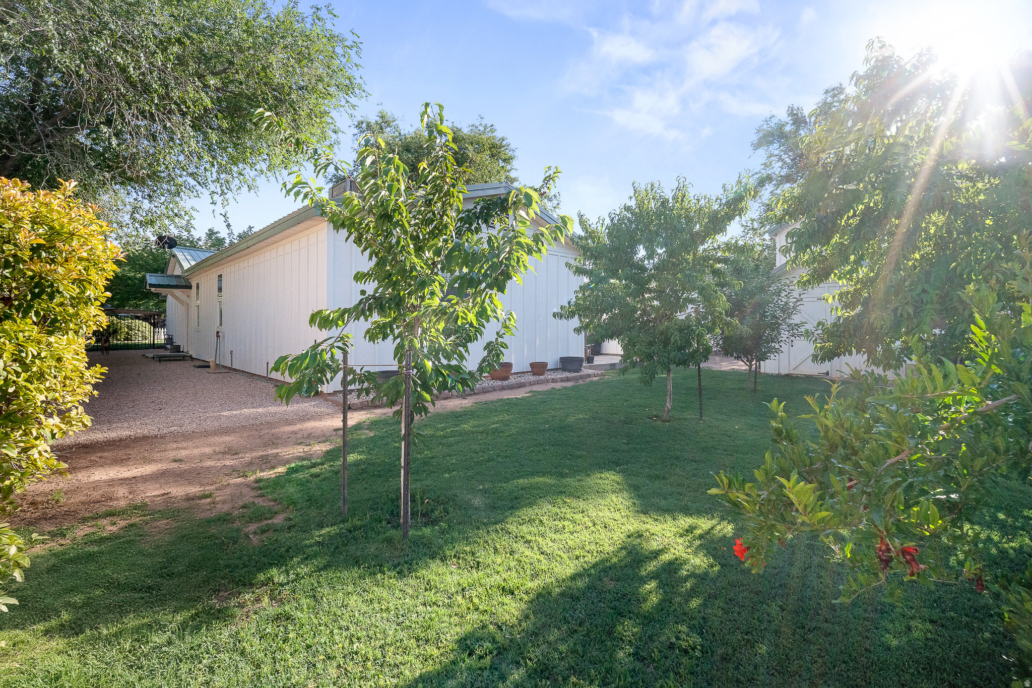 main property photo 67