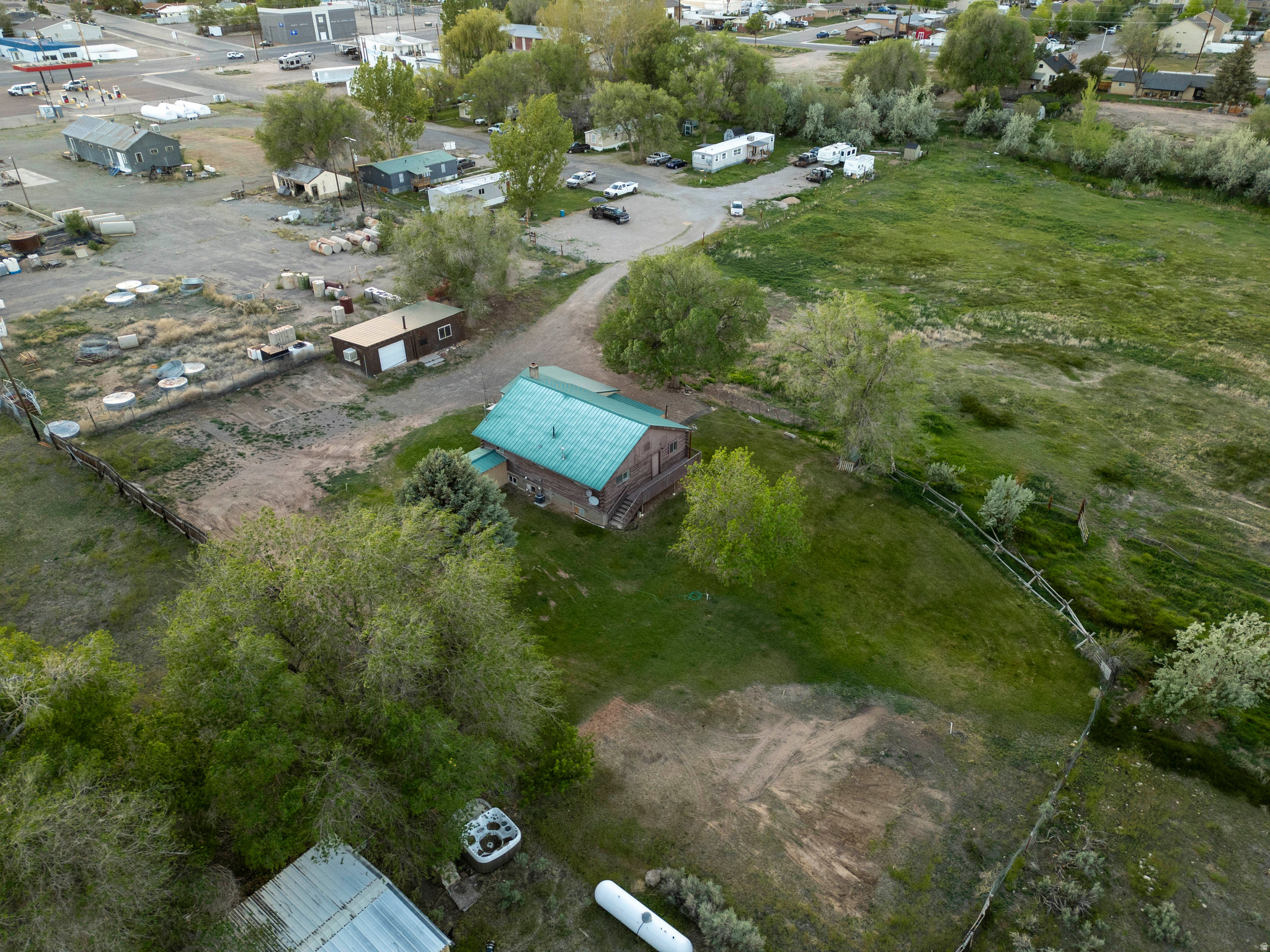 main property photo 53