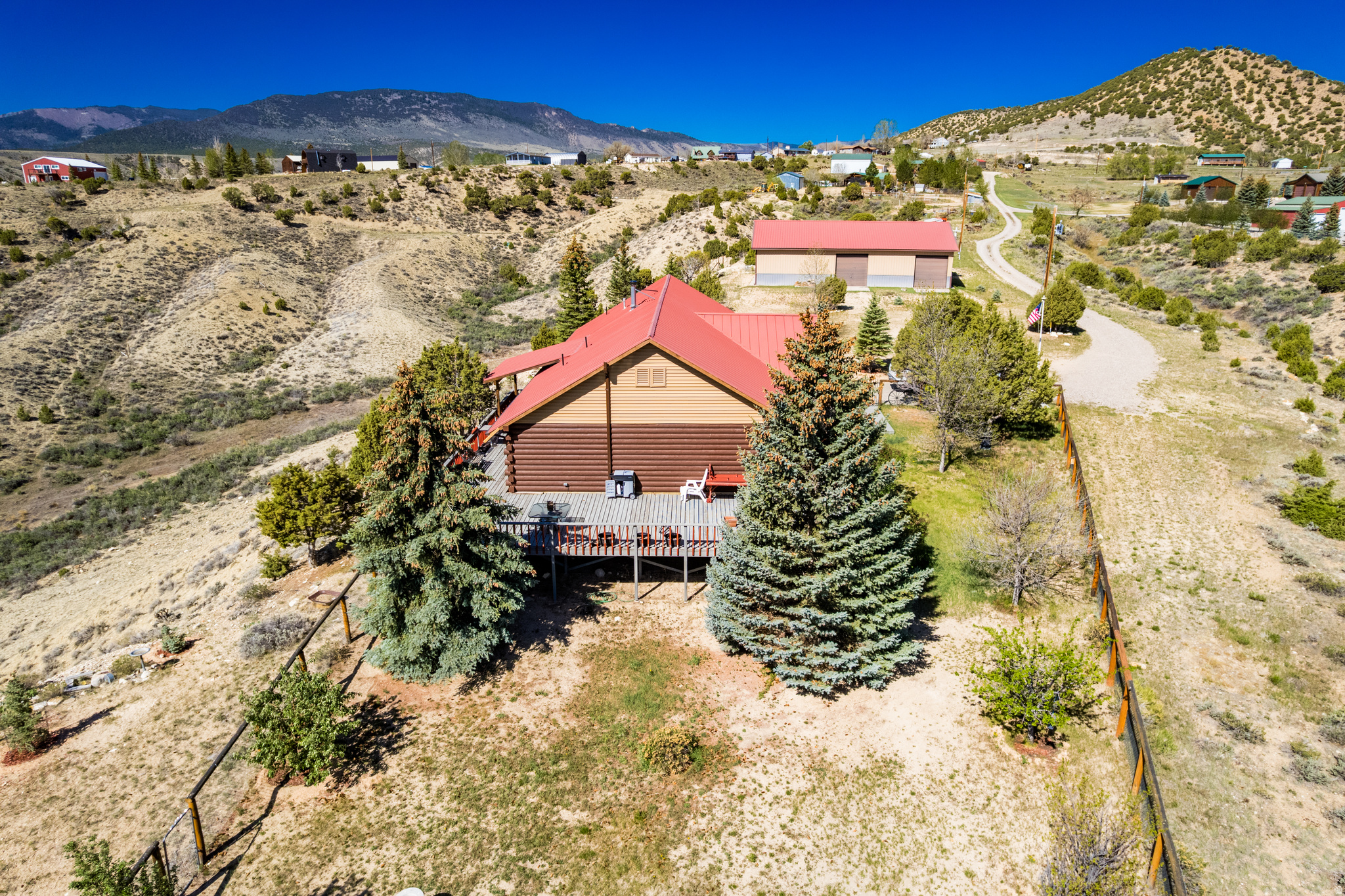main property photo 43