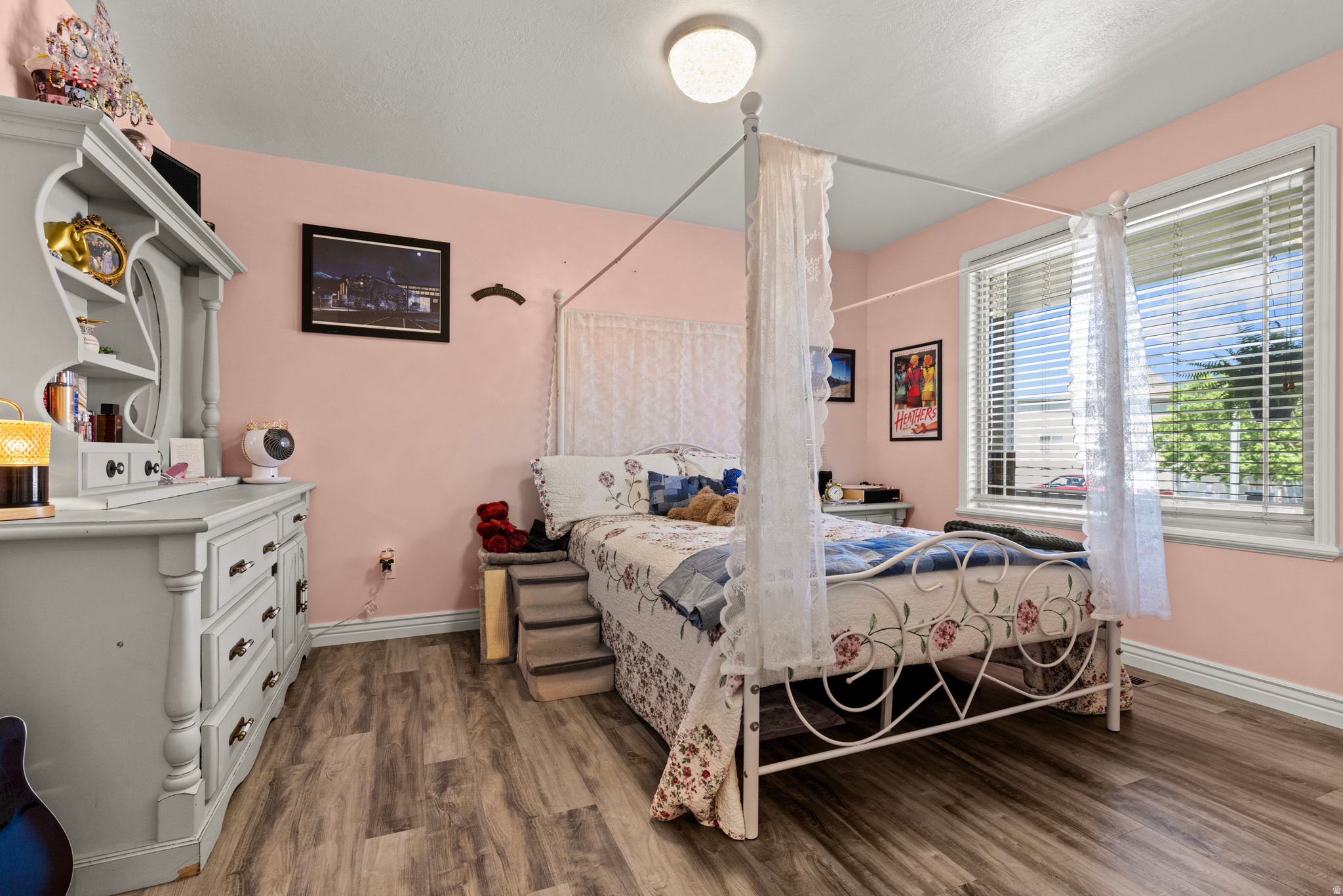 main property photo 18