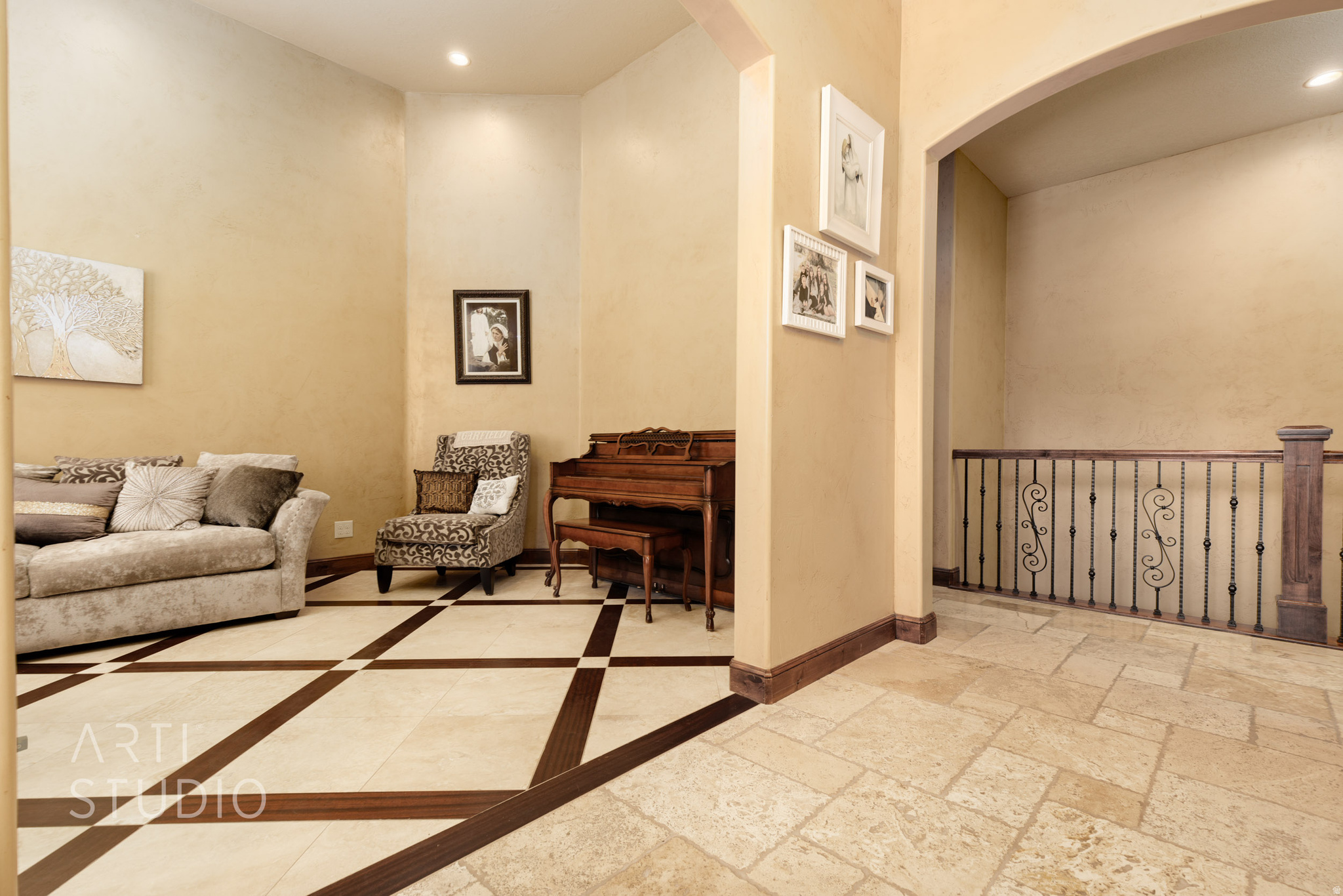 main property photo 20