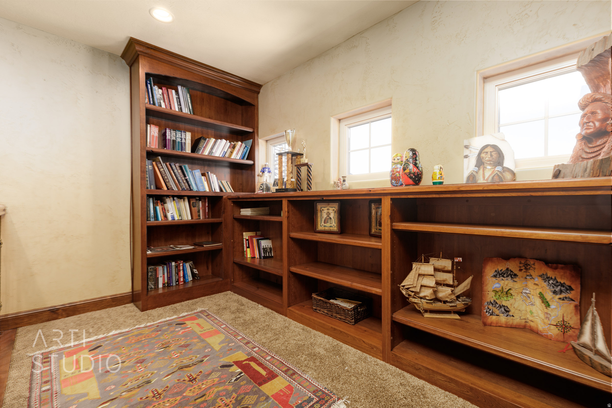 main property photo 34