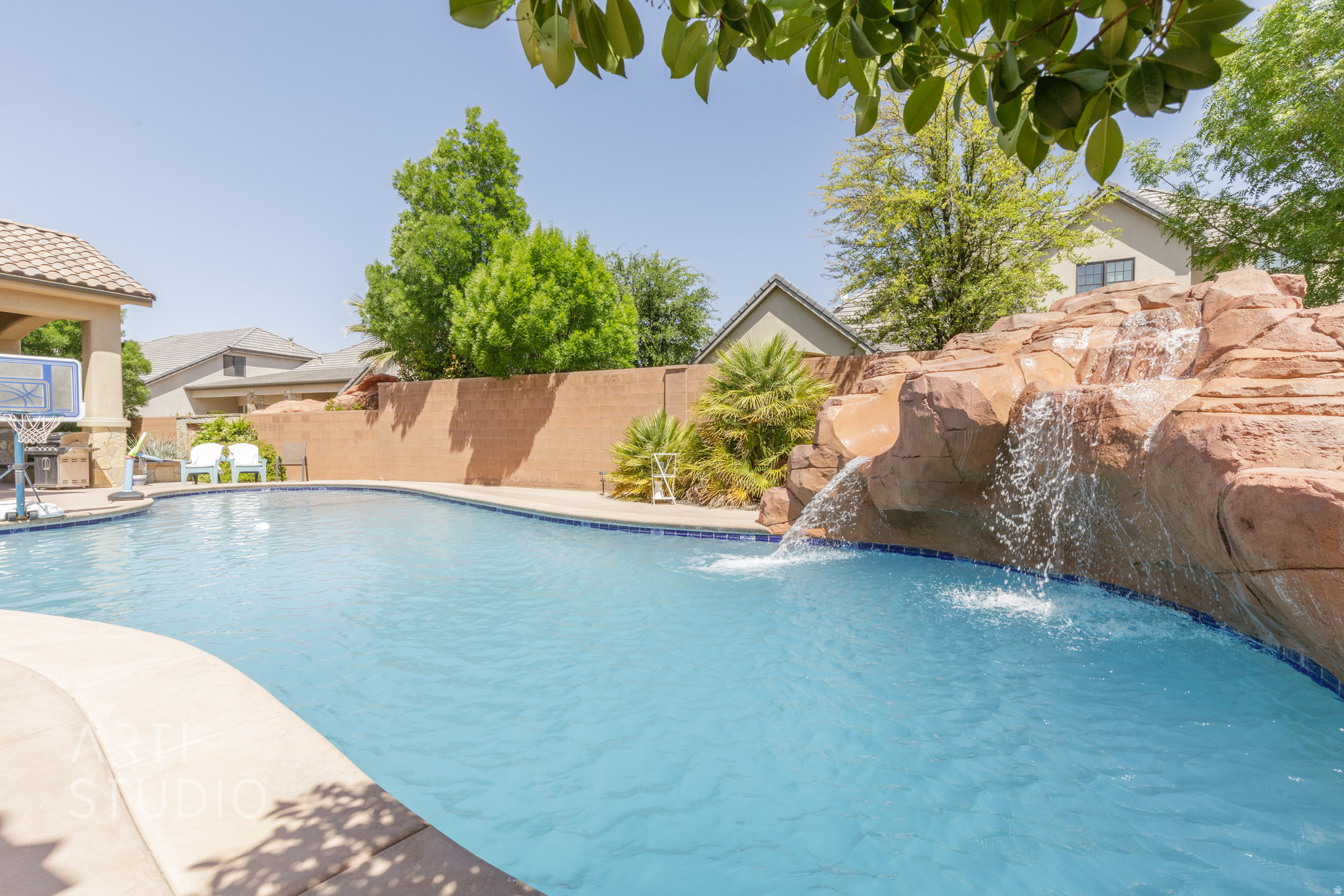 main property photo 77