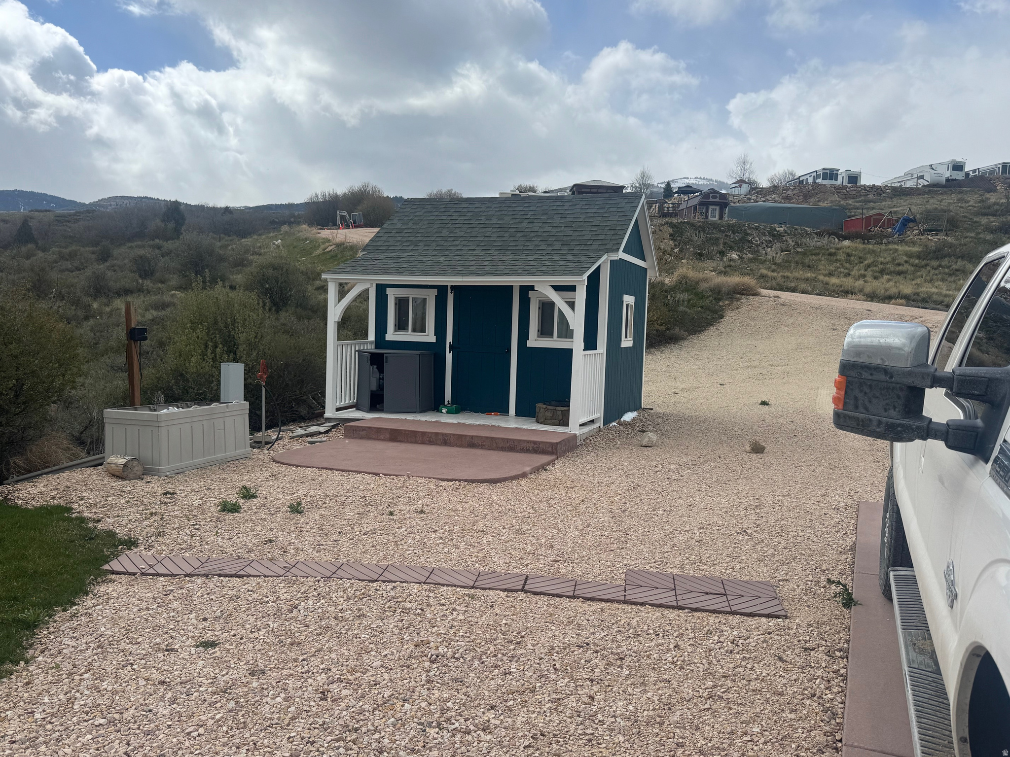 main property photo 12