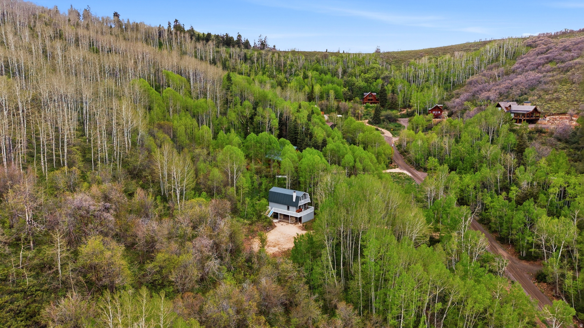 main property photo 35