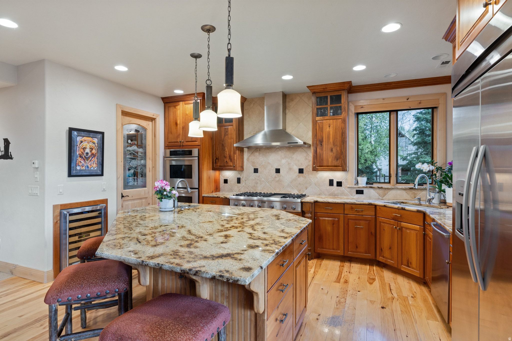 main property photo 14