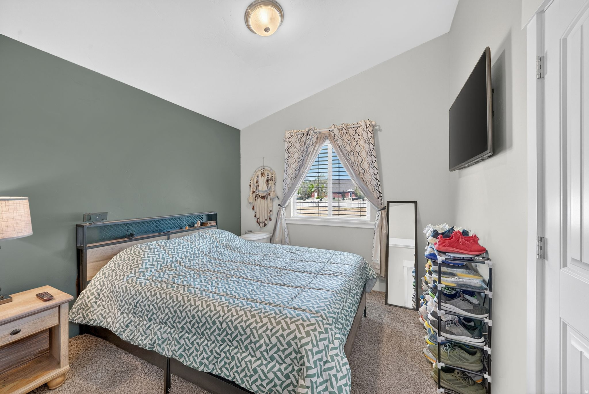 main property photo 19