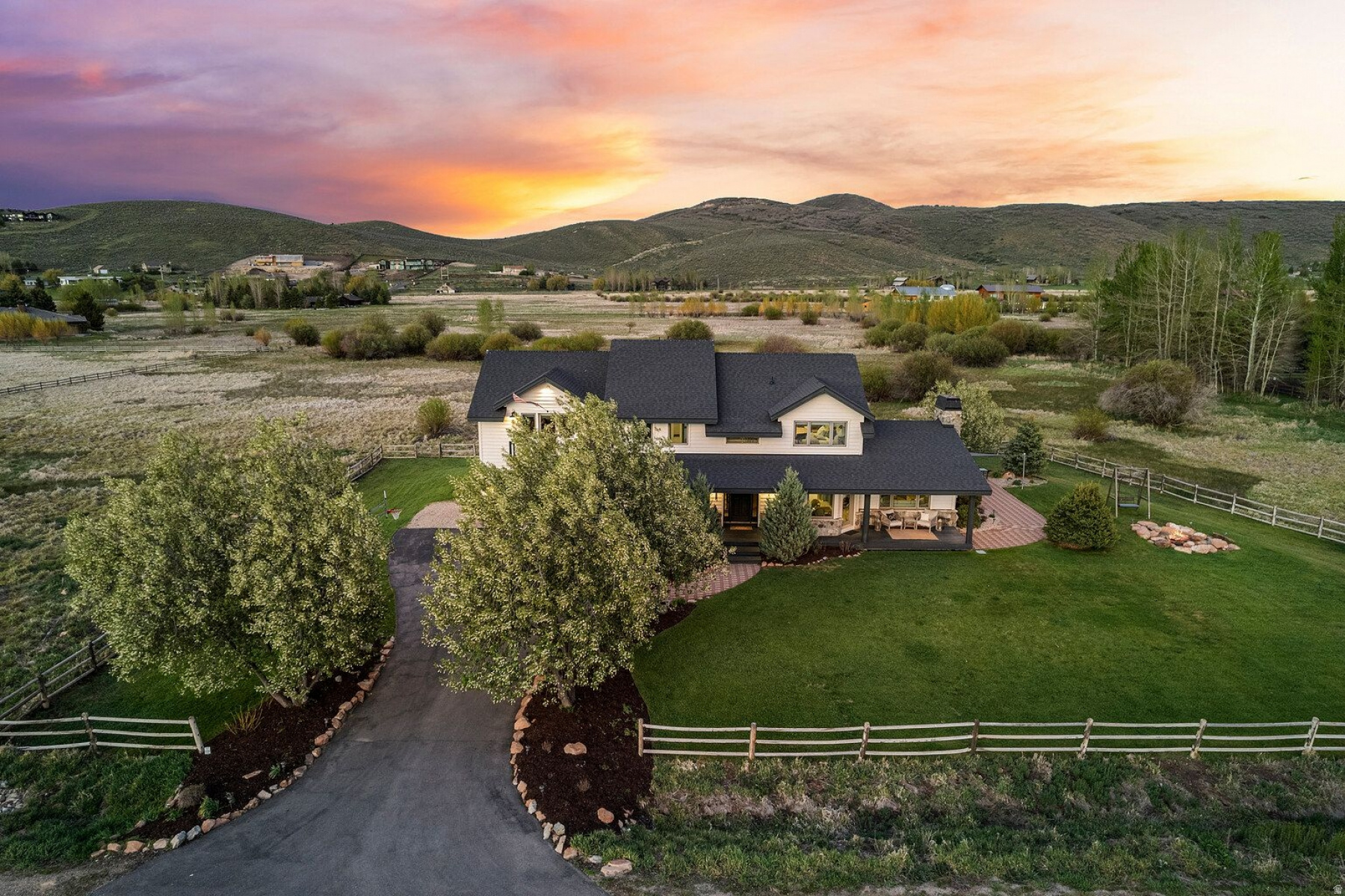 main property photo 45