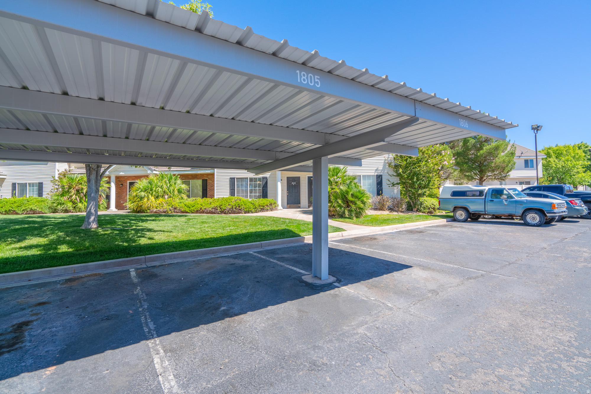 main property photo 61