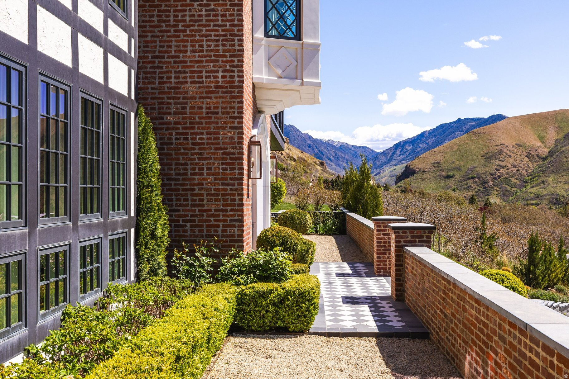main property photo 76