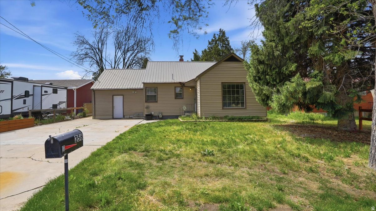 main property photo 1