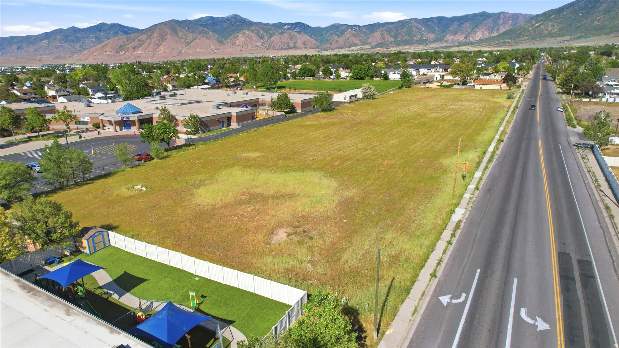main property photo 2