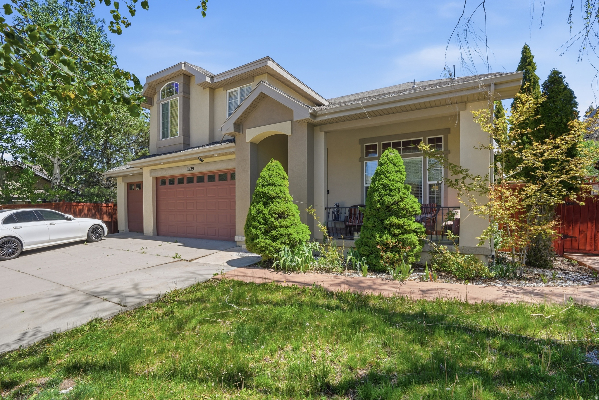 main property photo 2