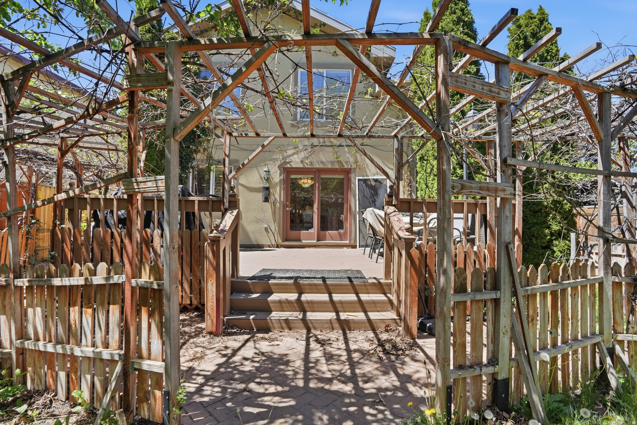 main property photo 41