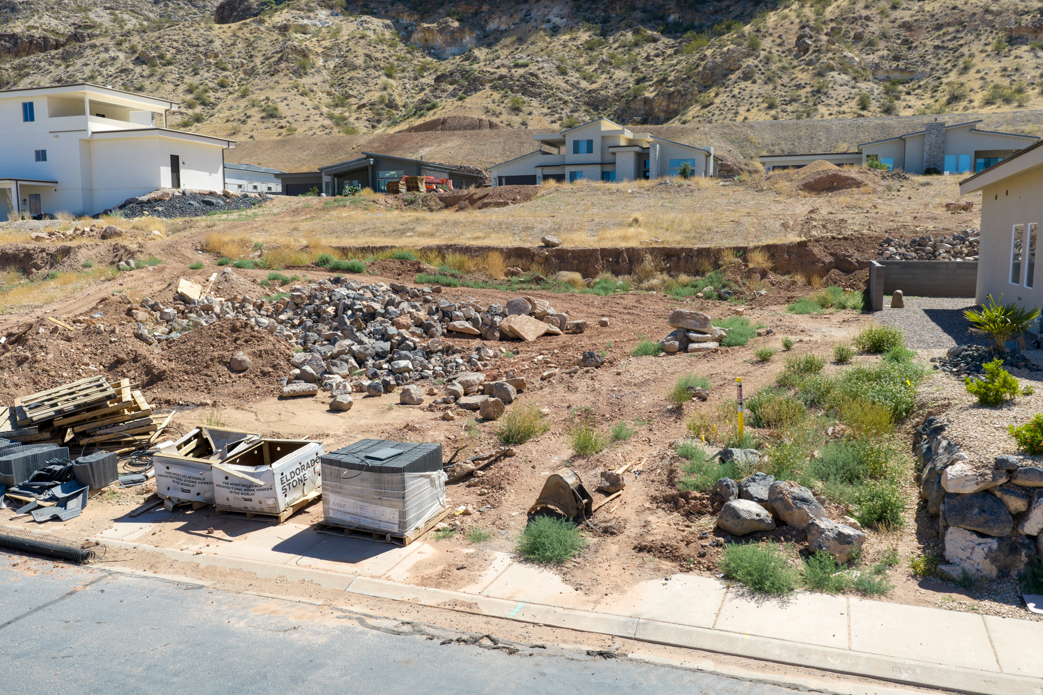 main property photo 5