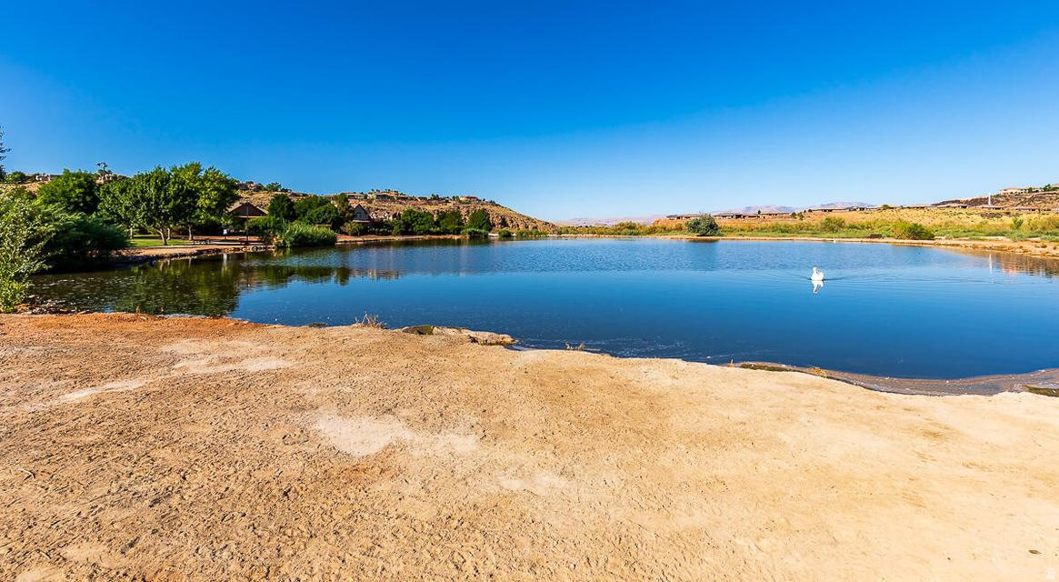 main property photo 50