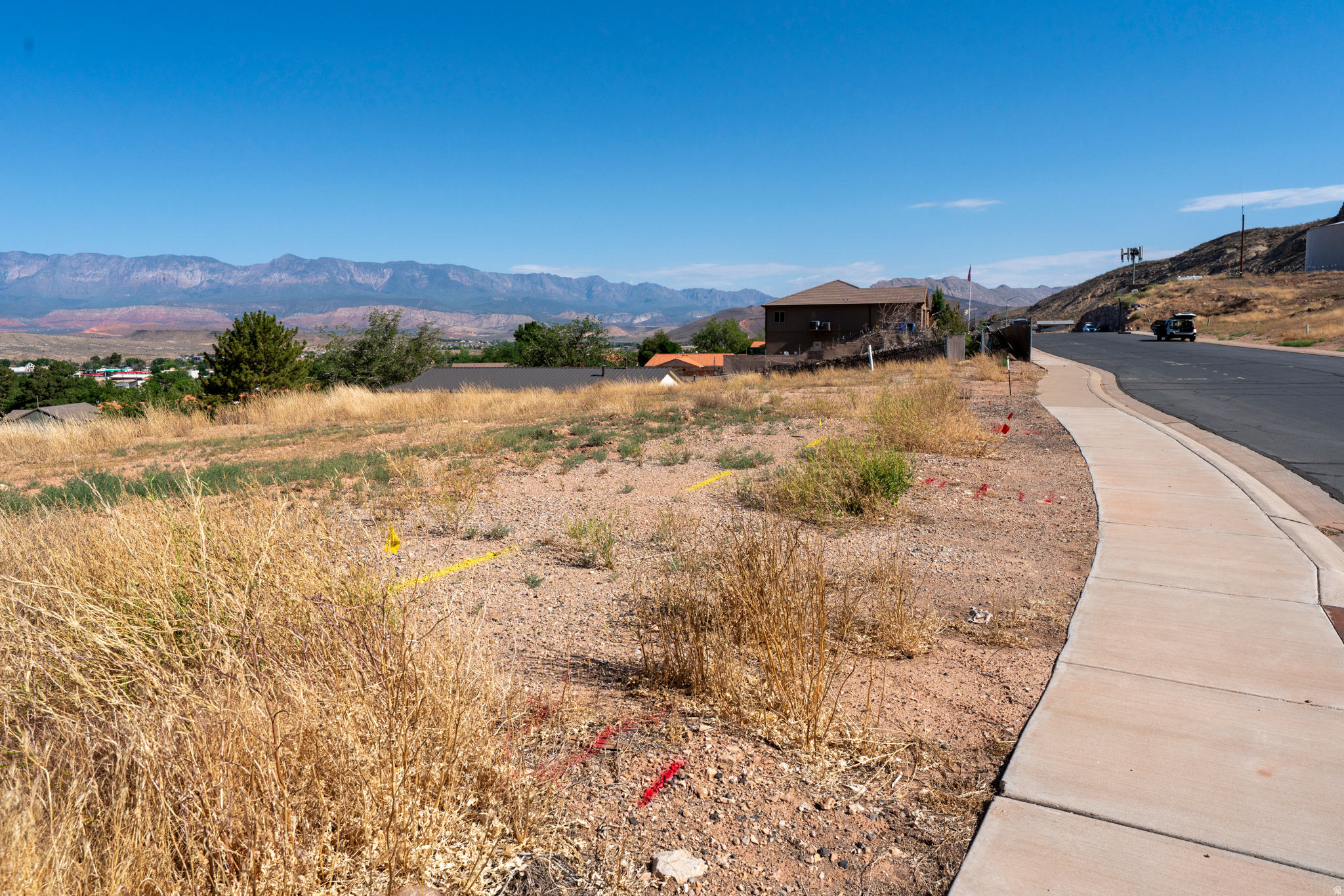 main property photo 5