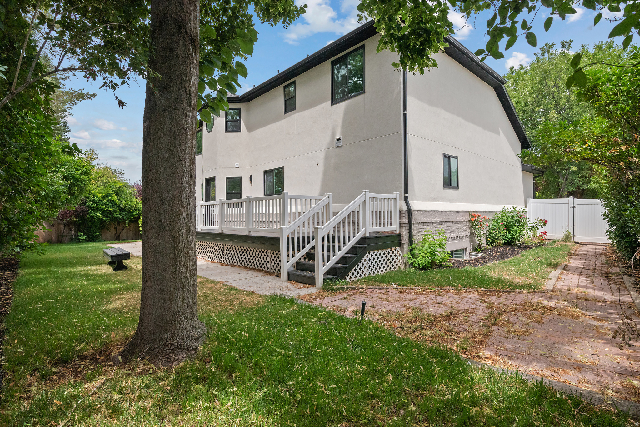 main property photo 62