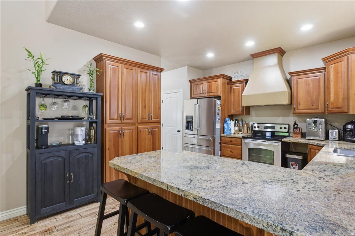 main property photo 12