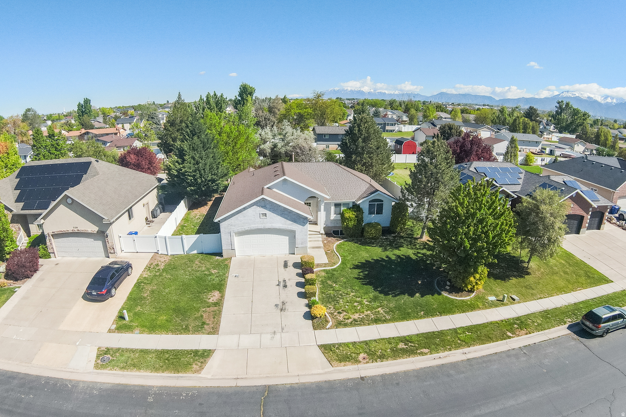 main property photo 43
