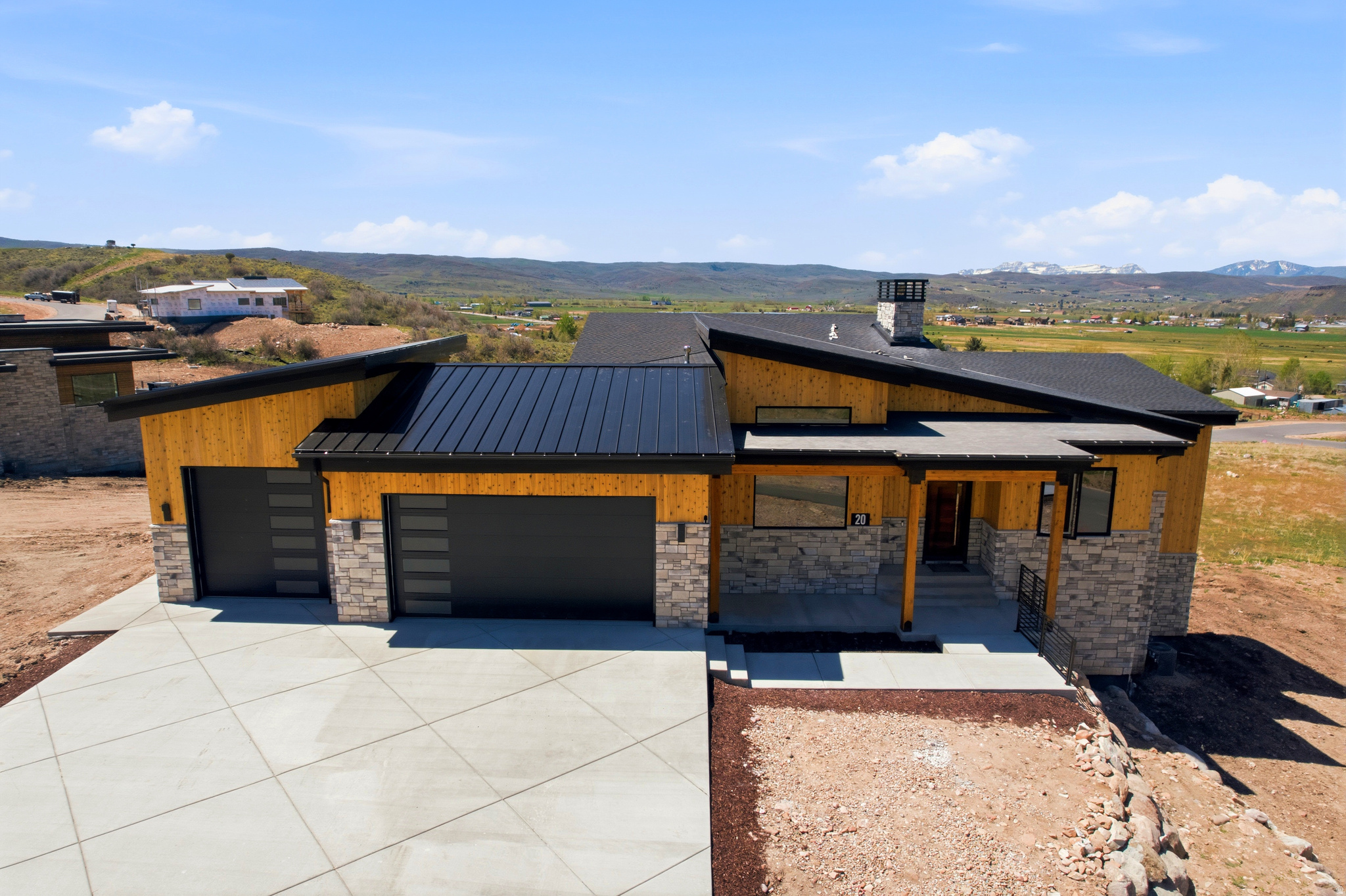 main property photo 66