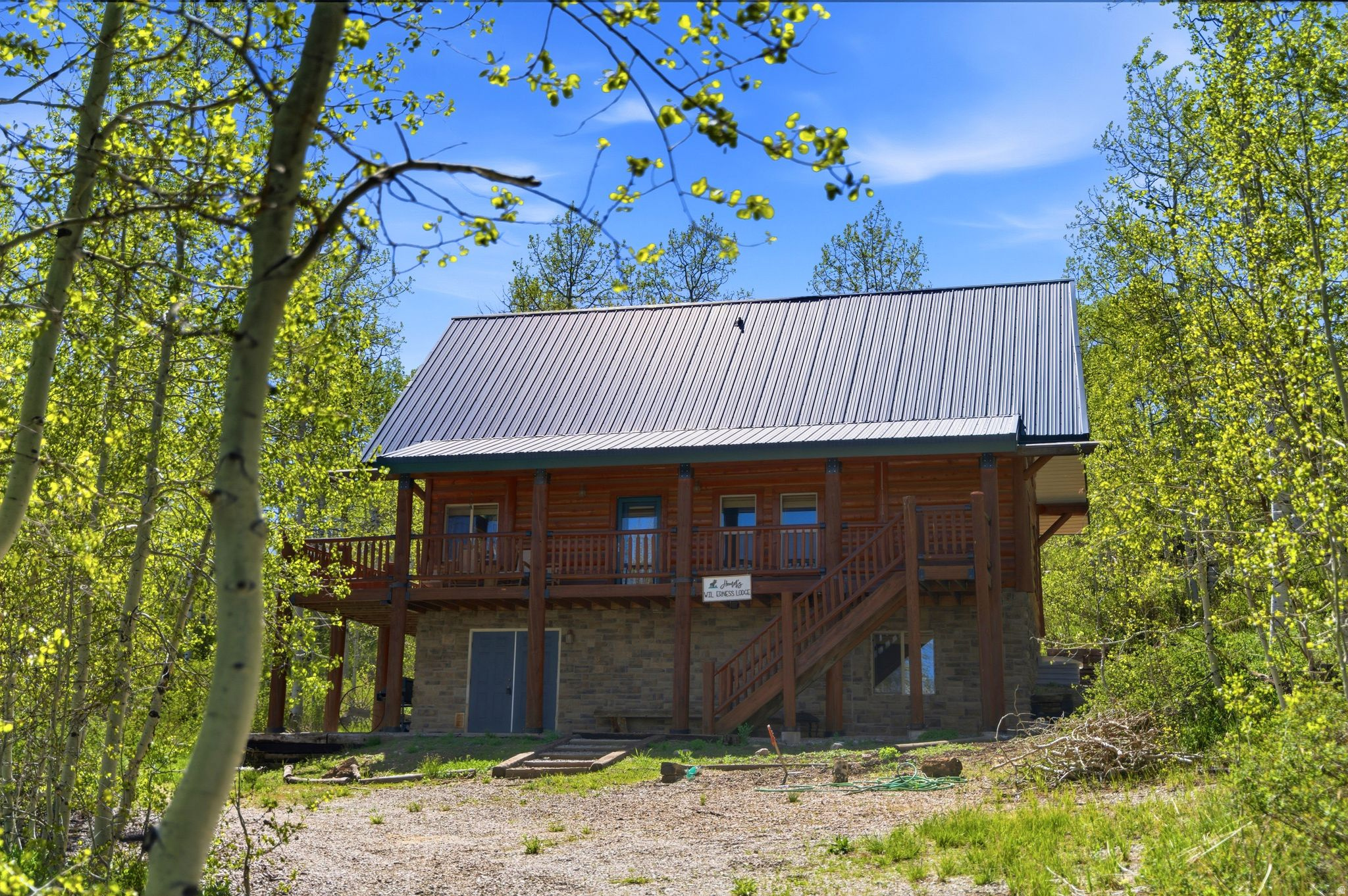main property photo 33