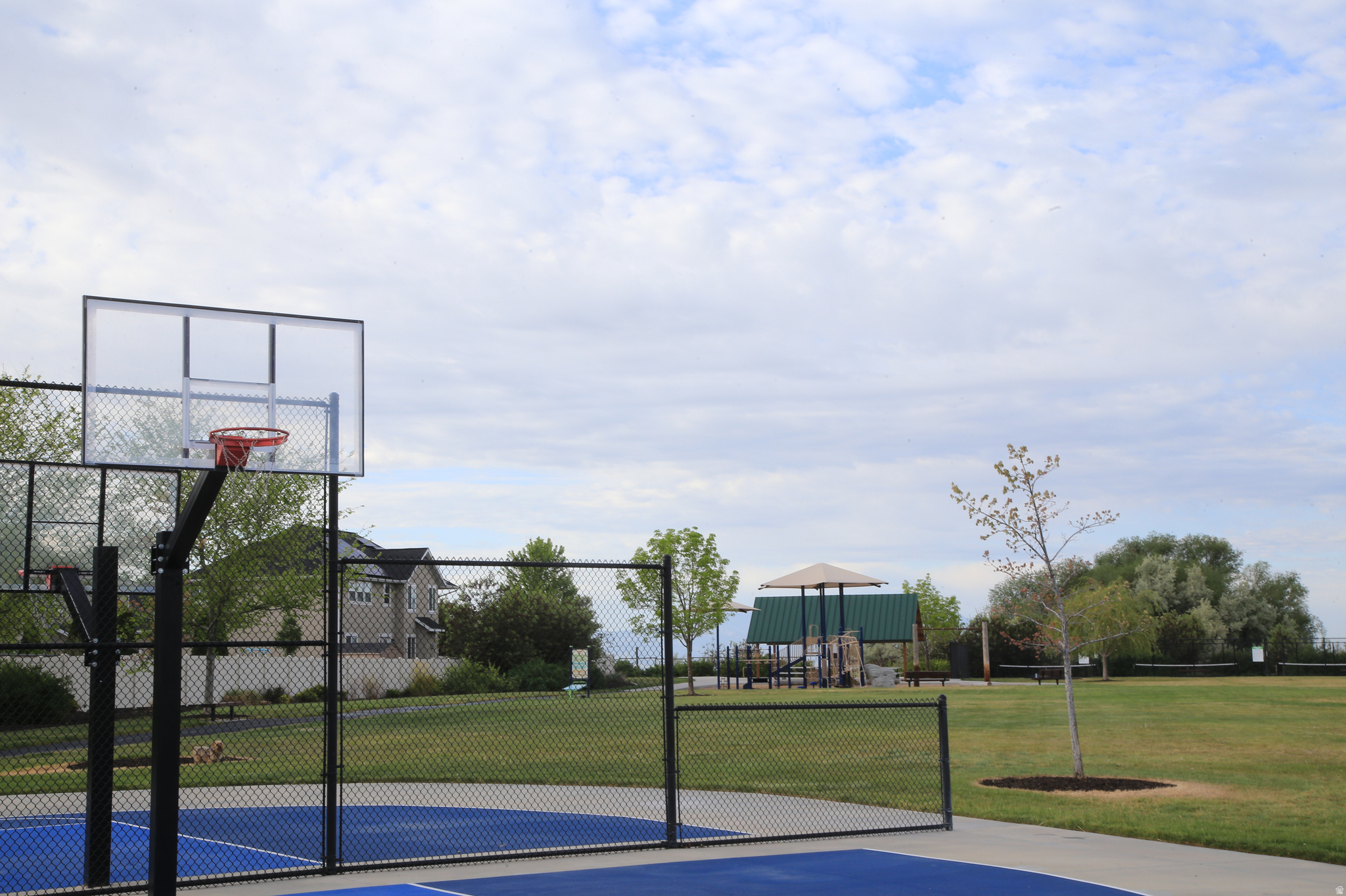 main property photo 51