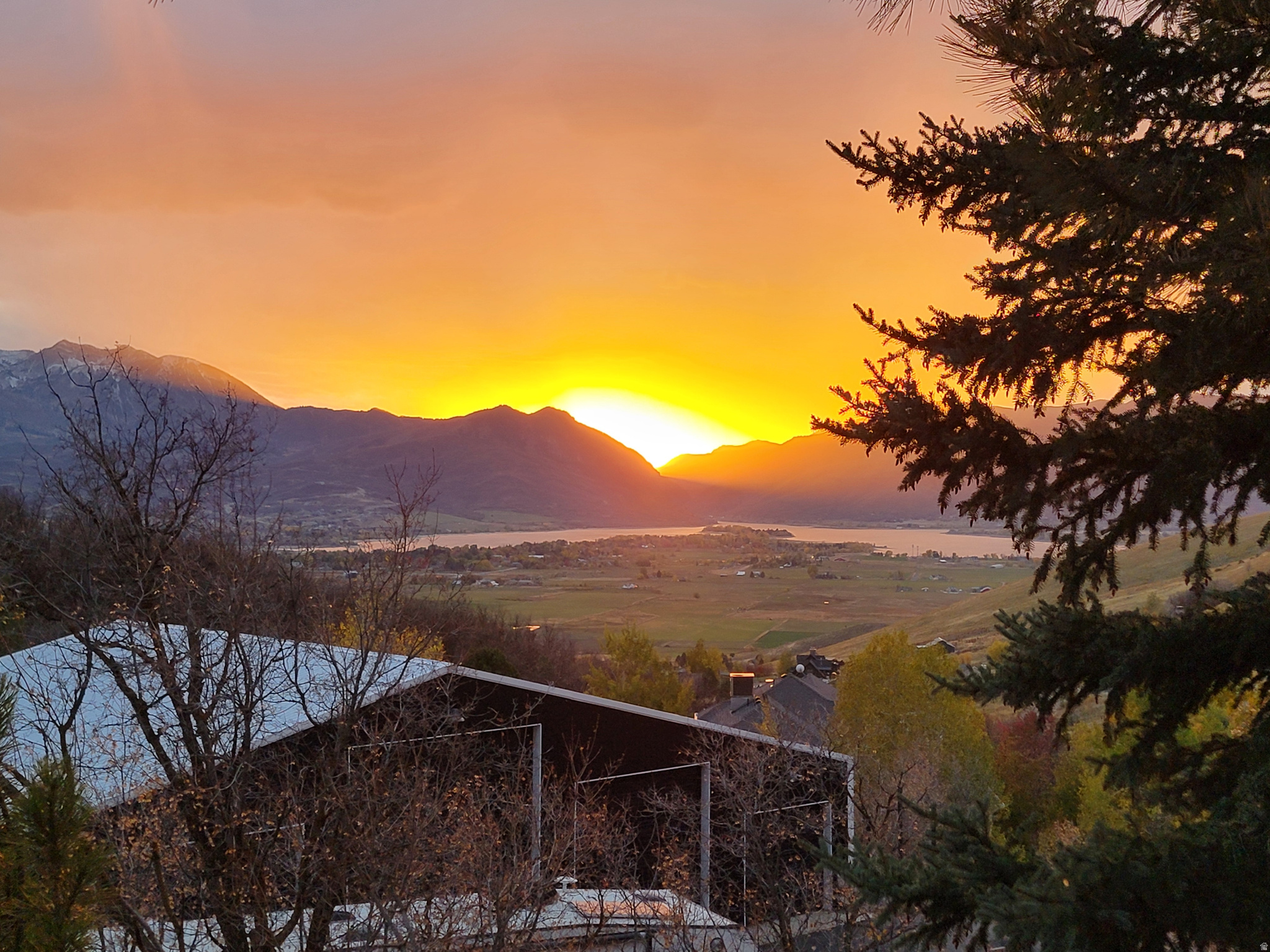 main property photo 70