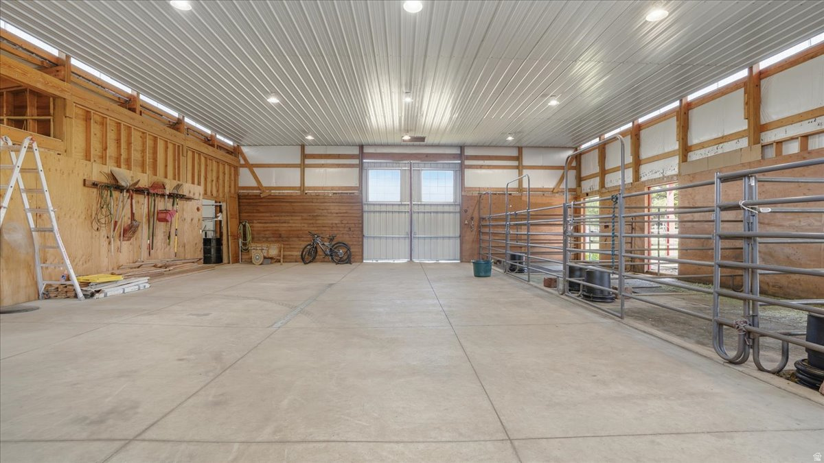 main property photo 43