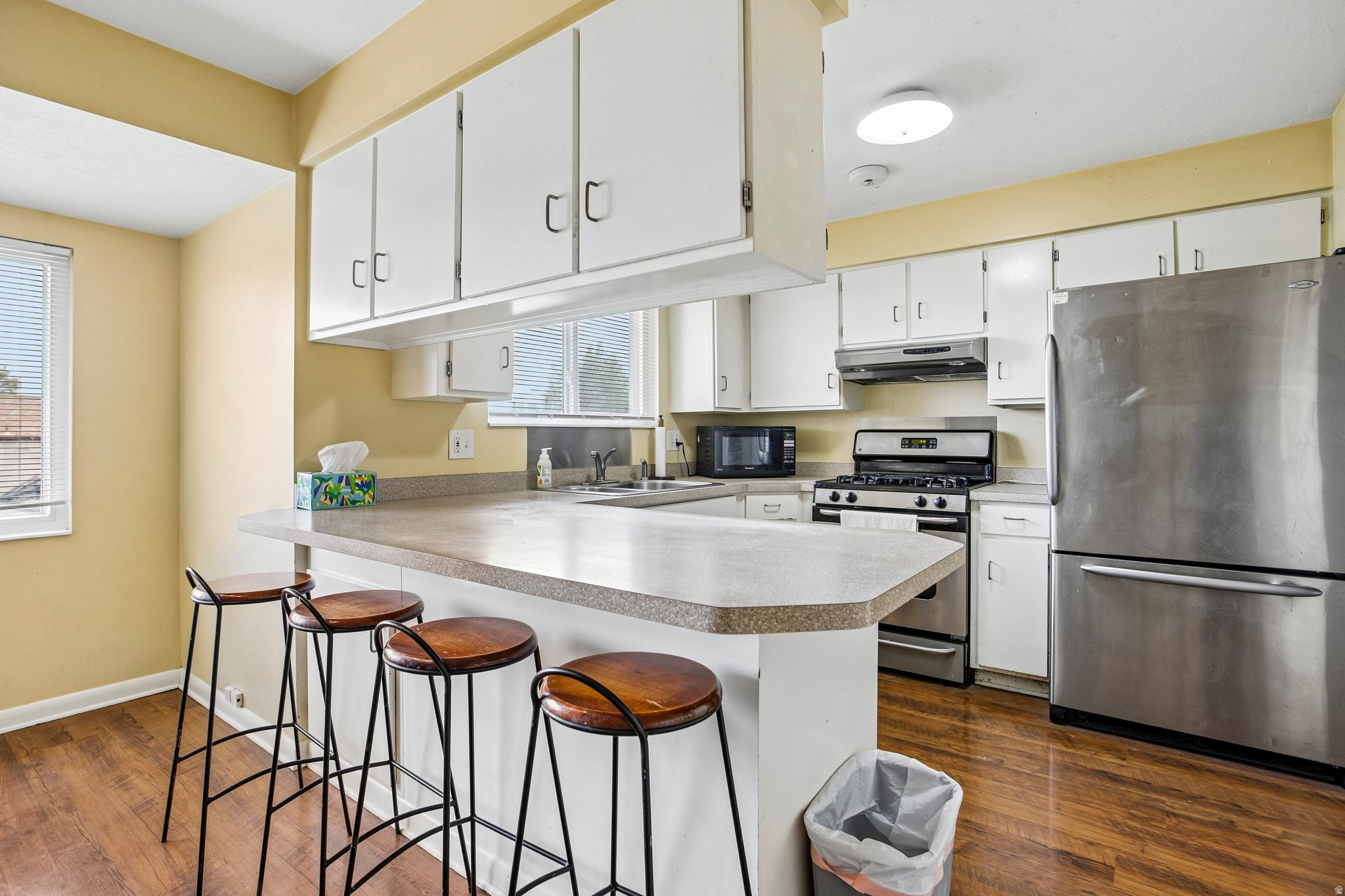 main property photo 12