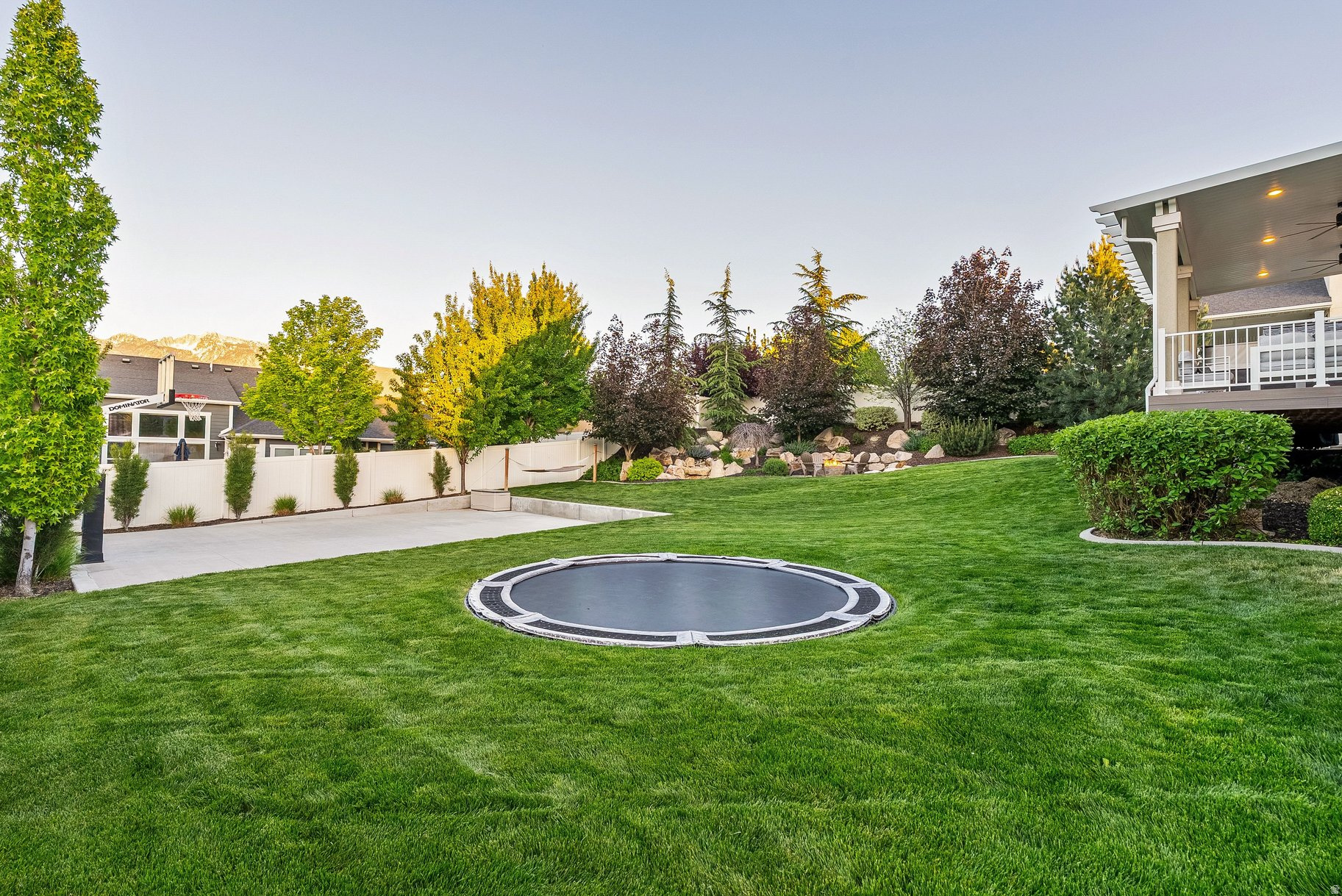 main property photo 60
