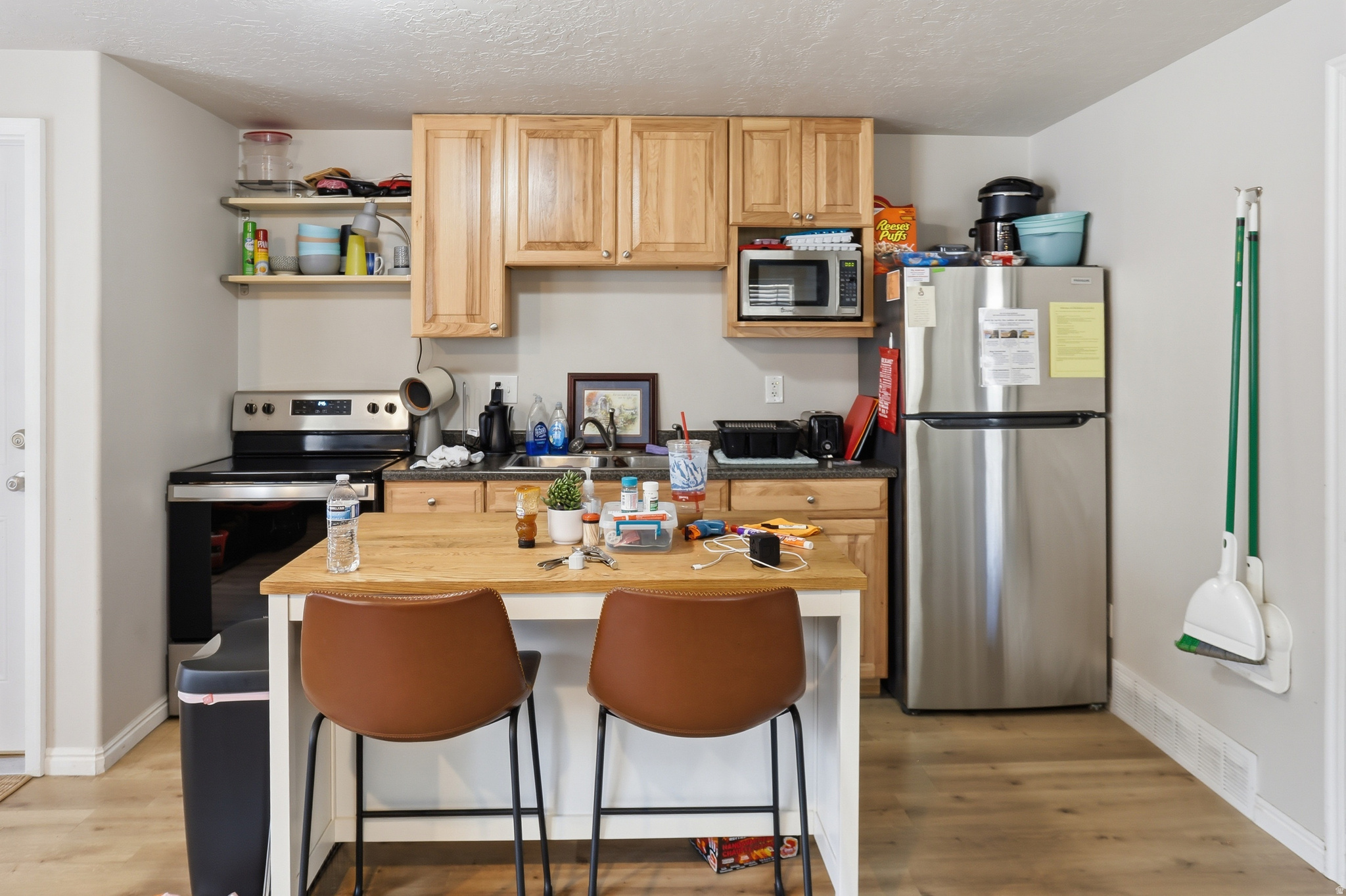 main property photo 49