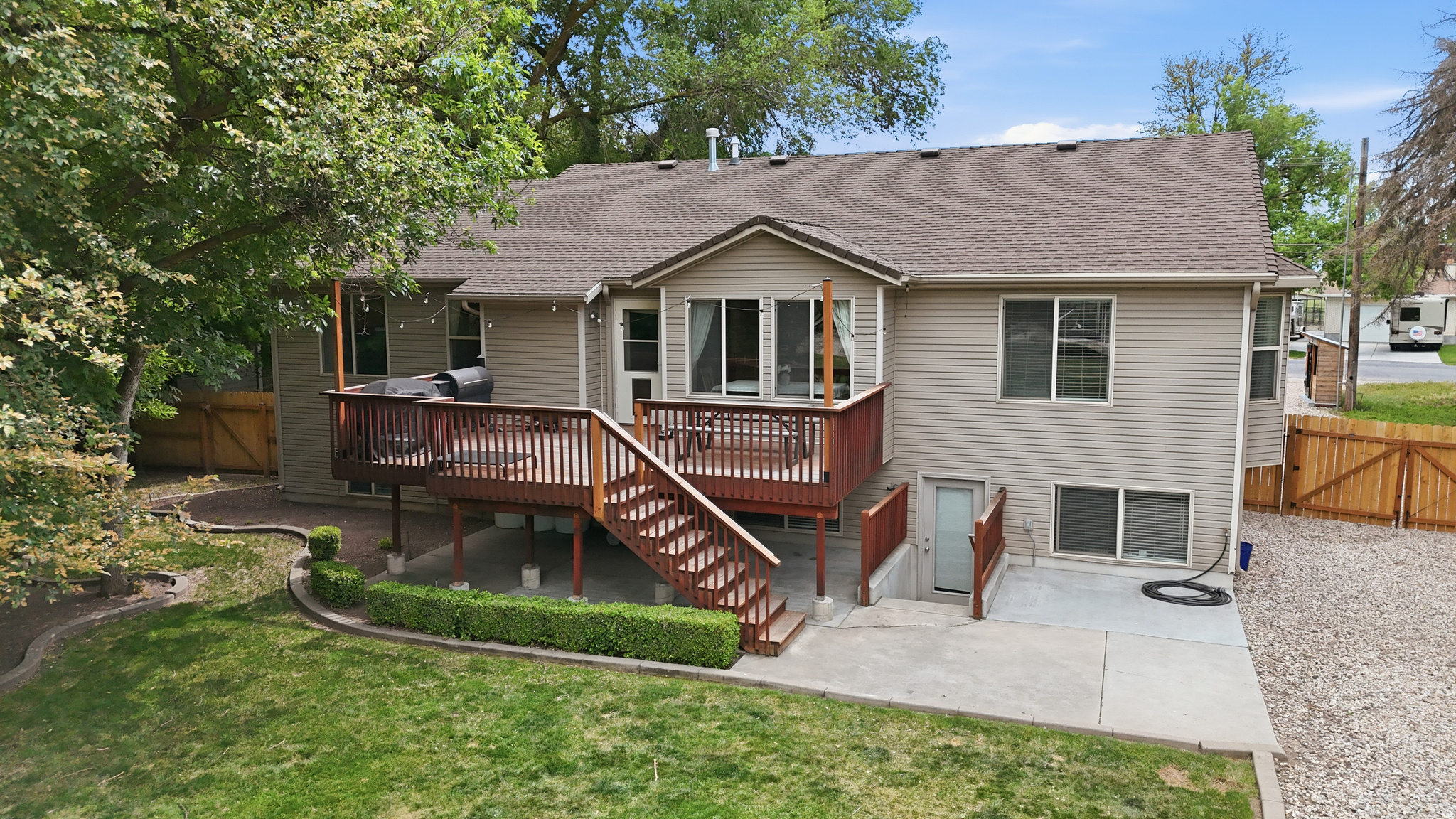 main property photo 62