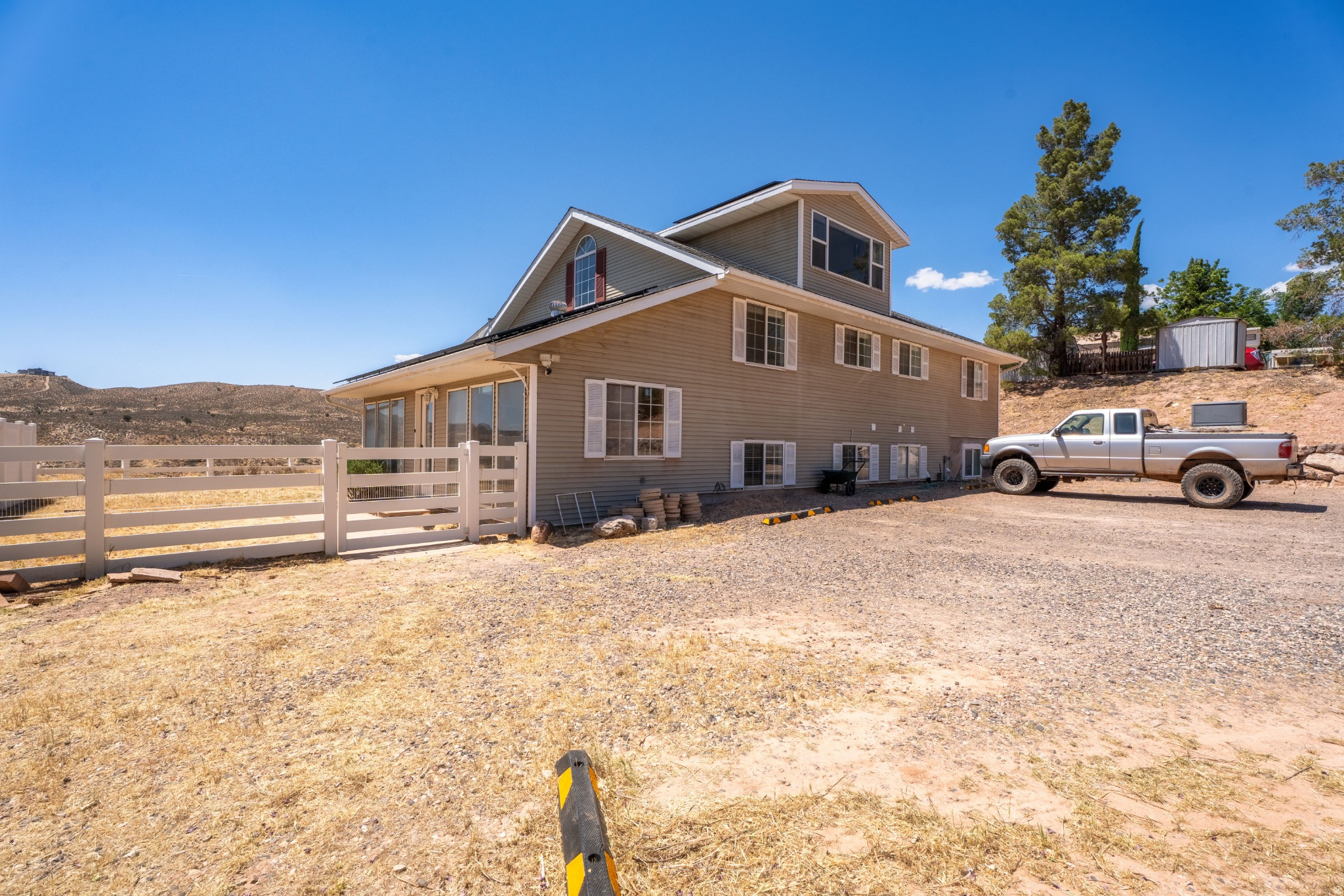 main property photo 24