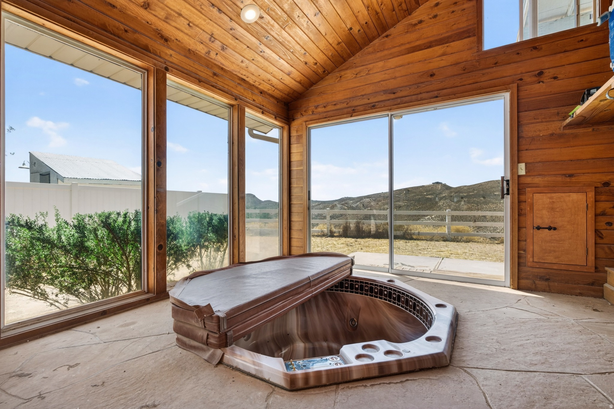 main property photo 60