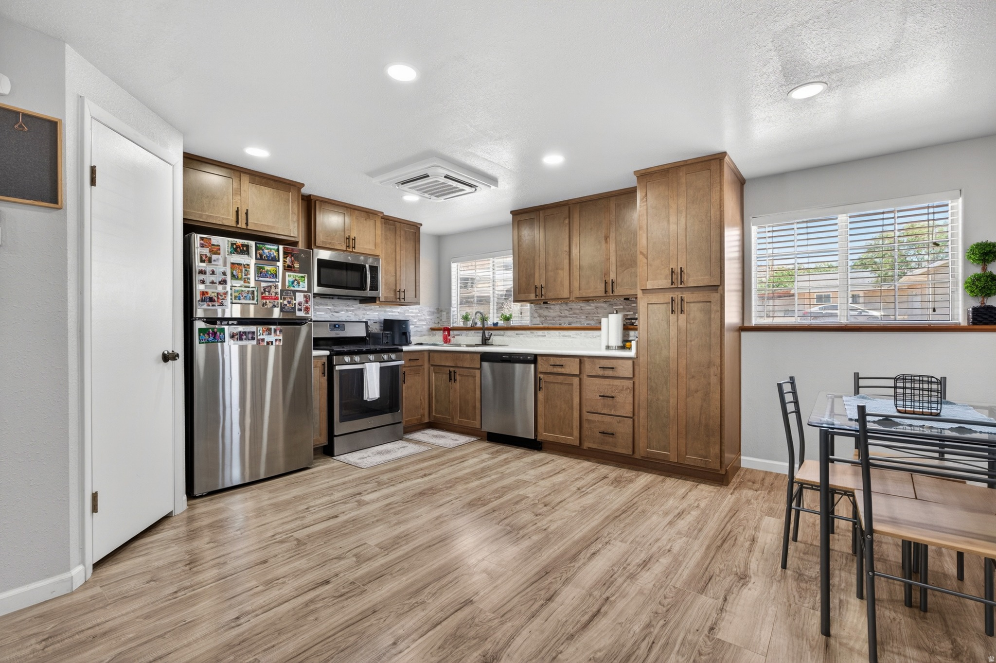 main property photo 83