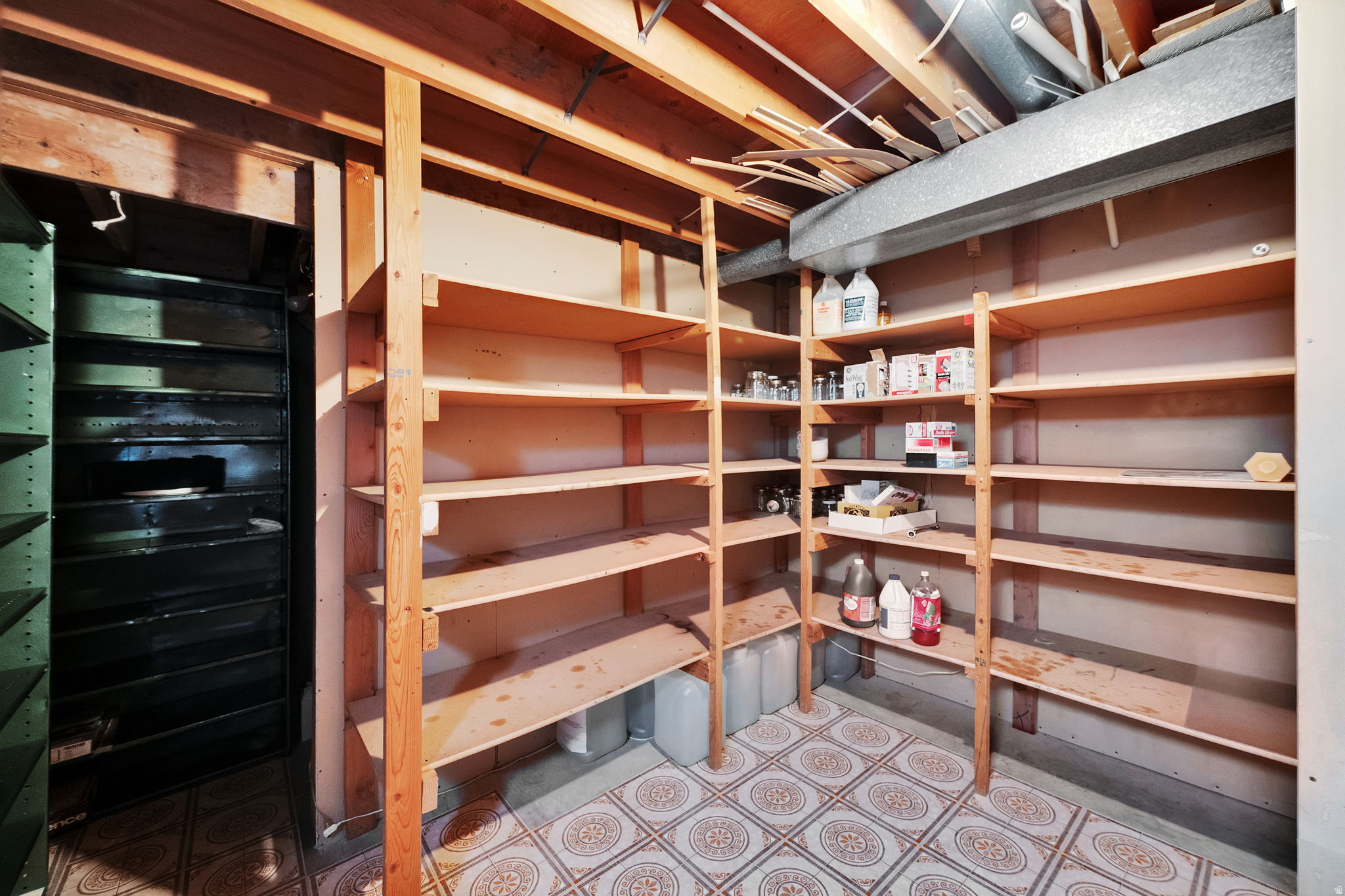 main property photo 26