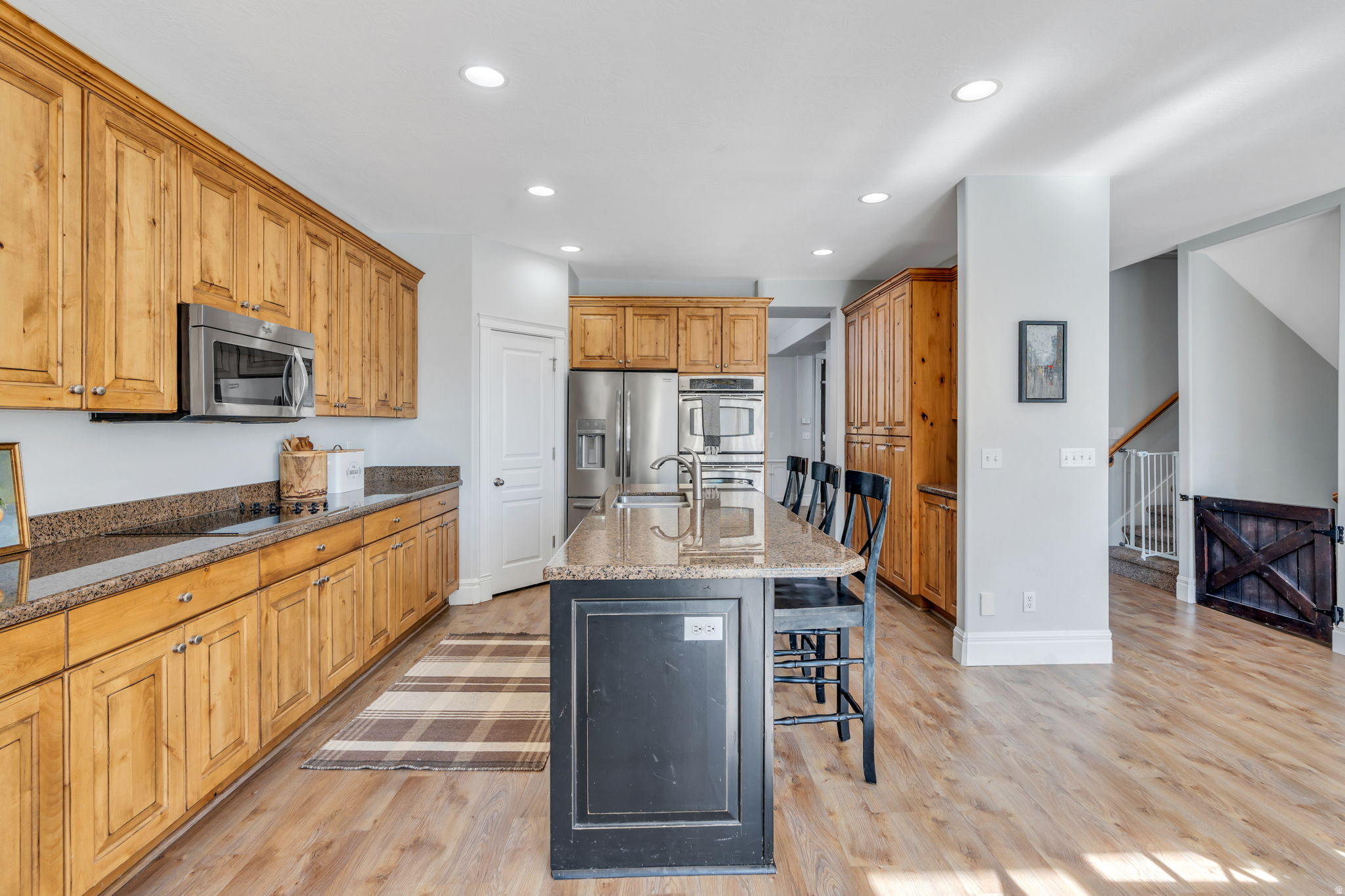 main property photo 17