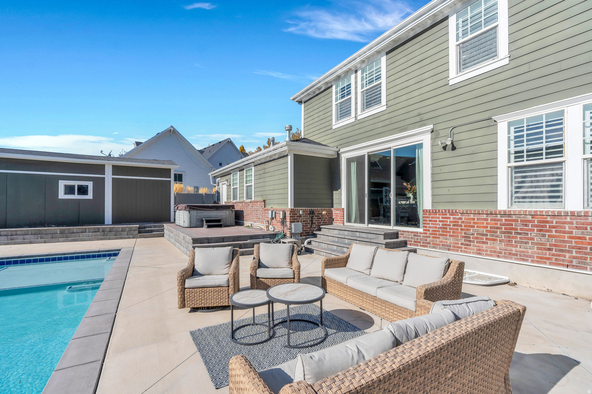 main property photo 49