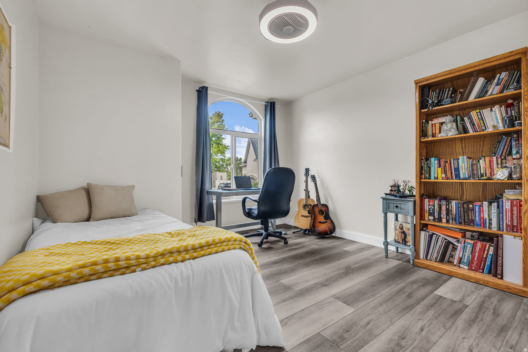 main property photo 20