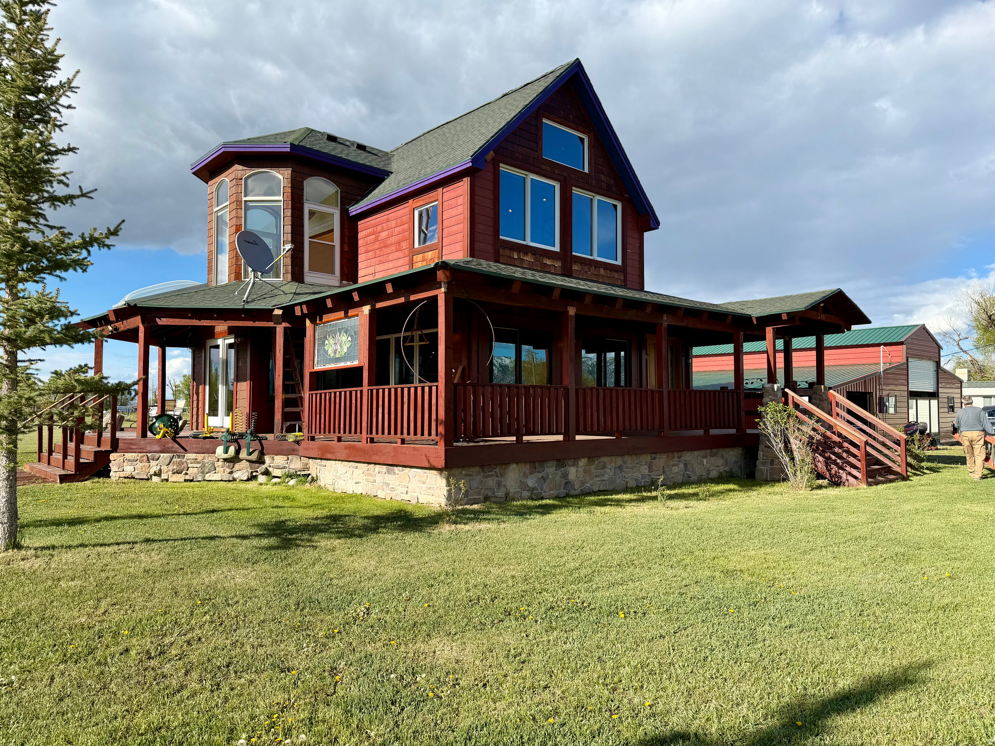 main property photo 30