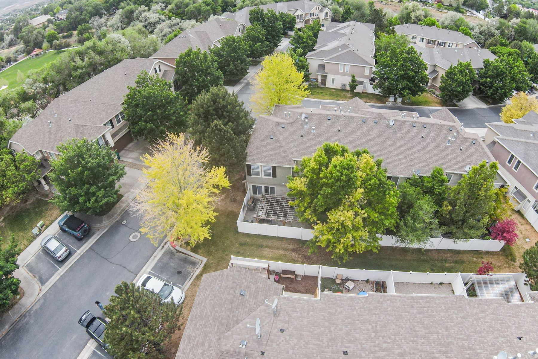 main property photo 26