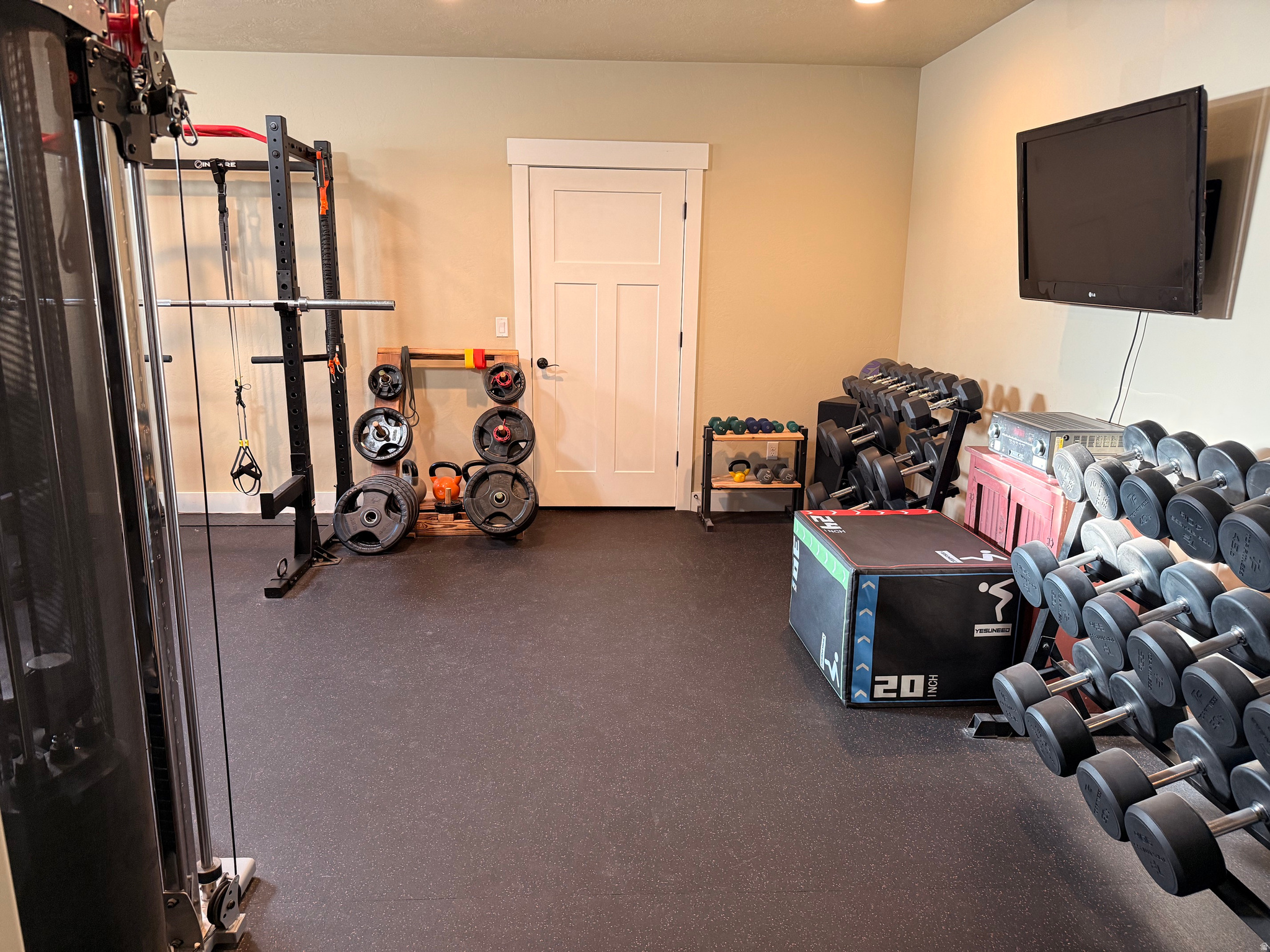 main property photo 40