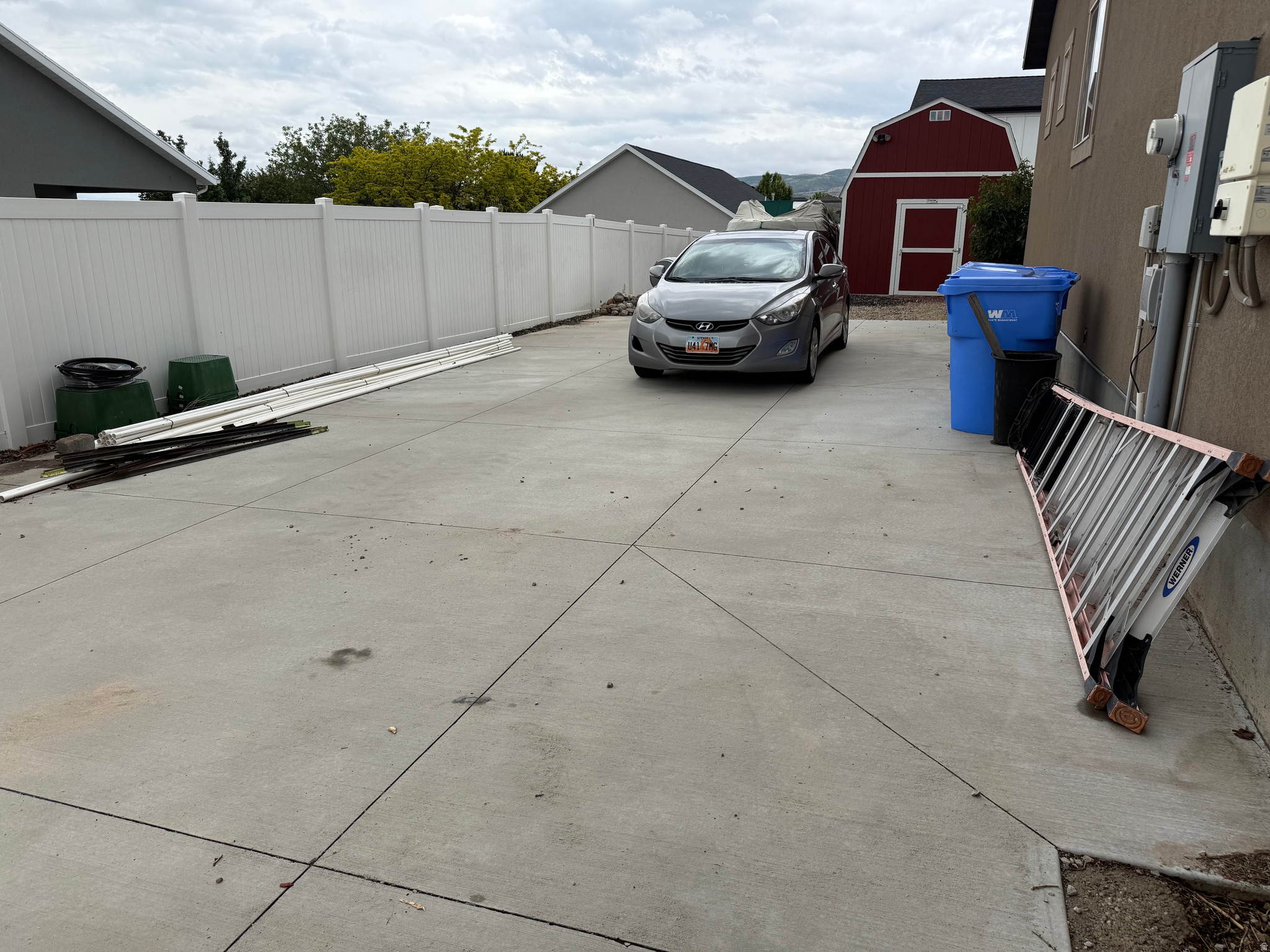 main property photo 9