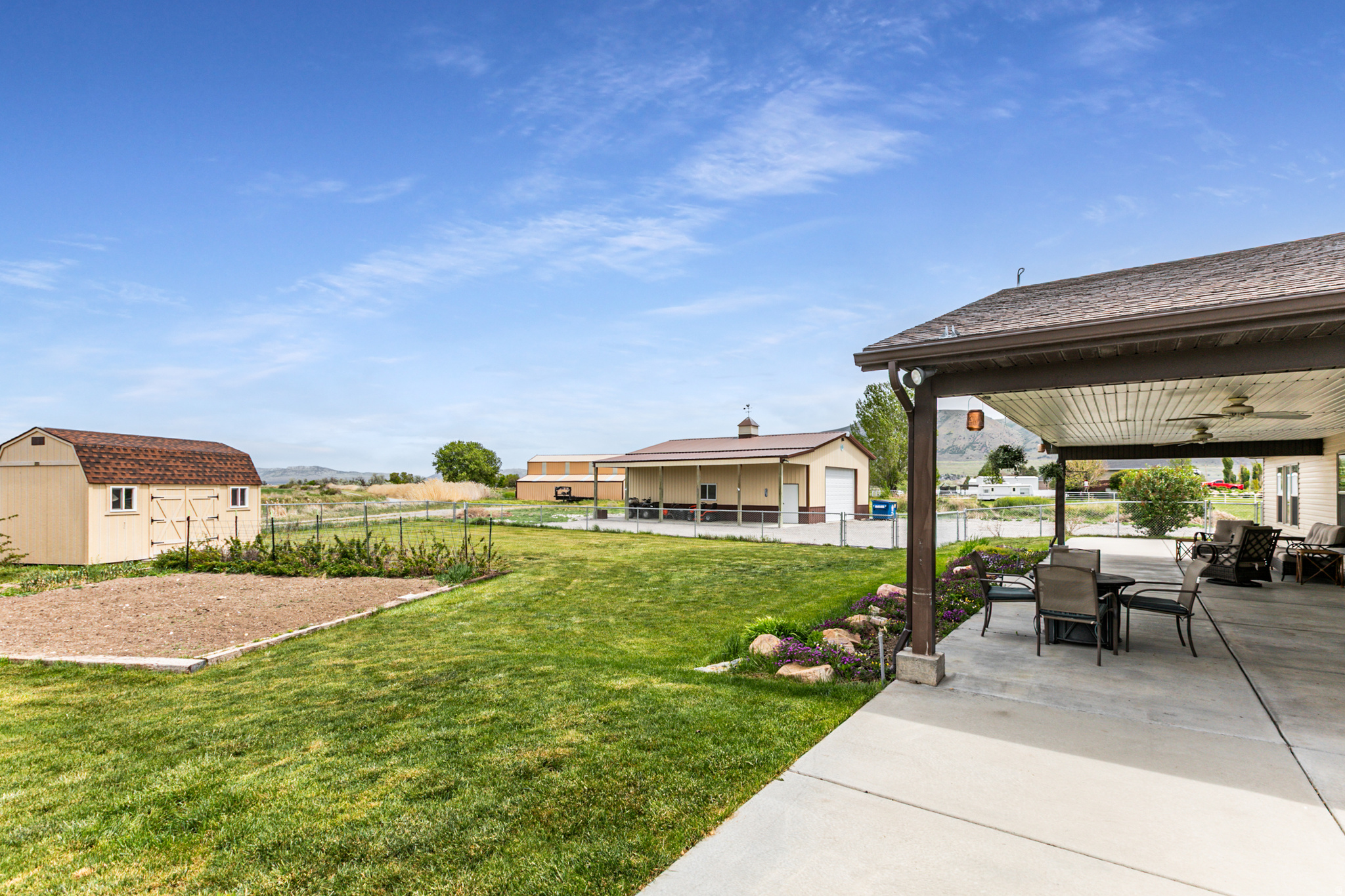 main property photo 36