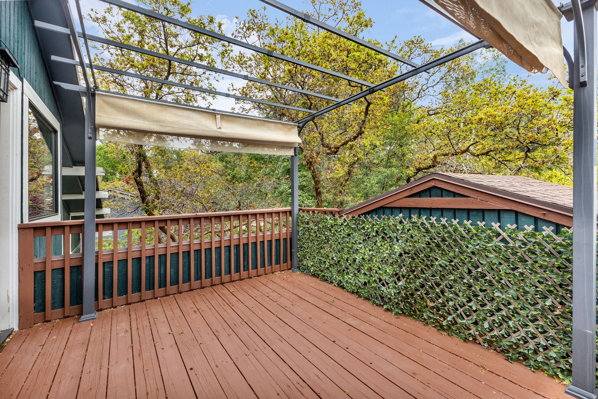 main property photo 27