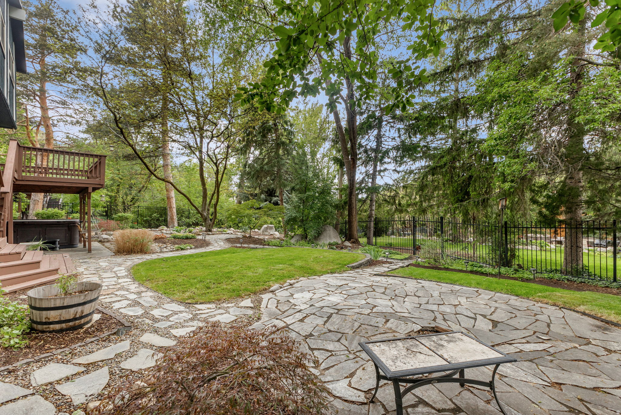main property photo 54
