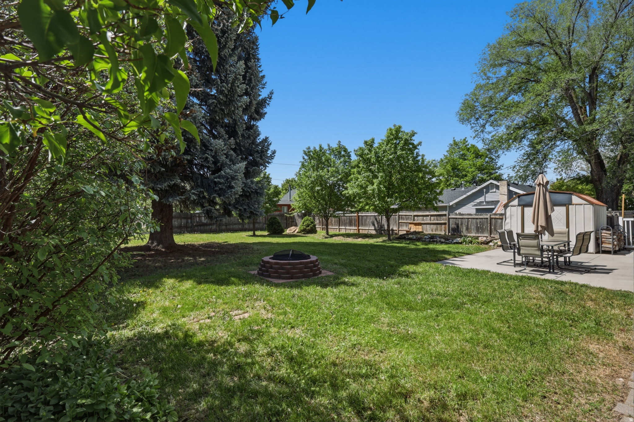 main property photo 35