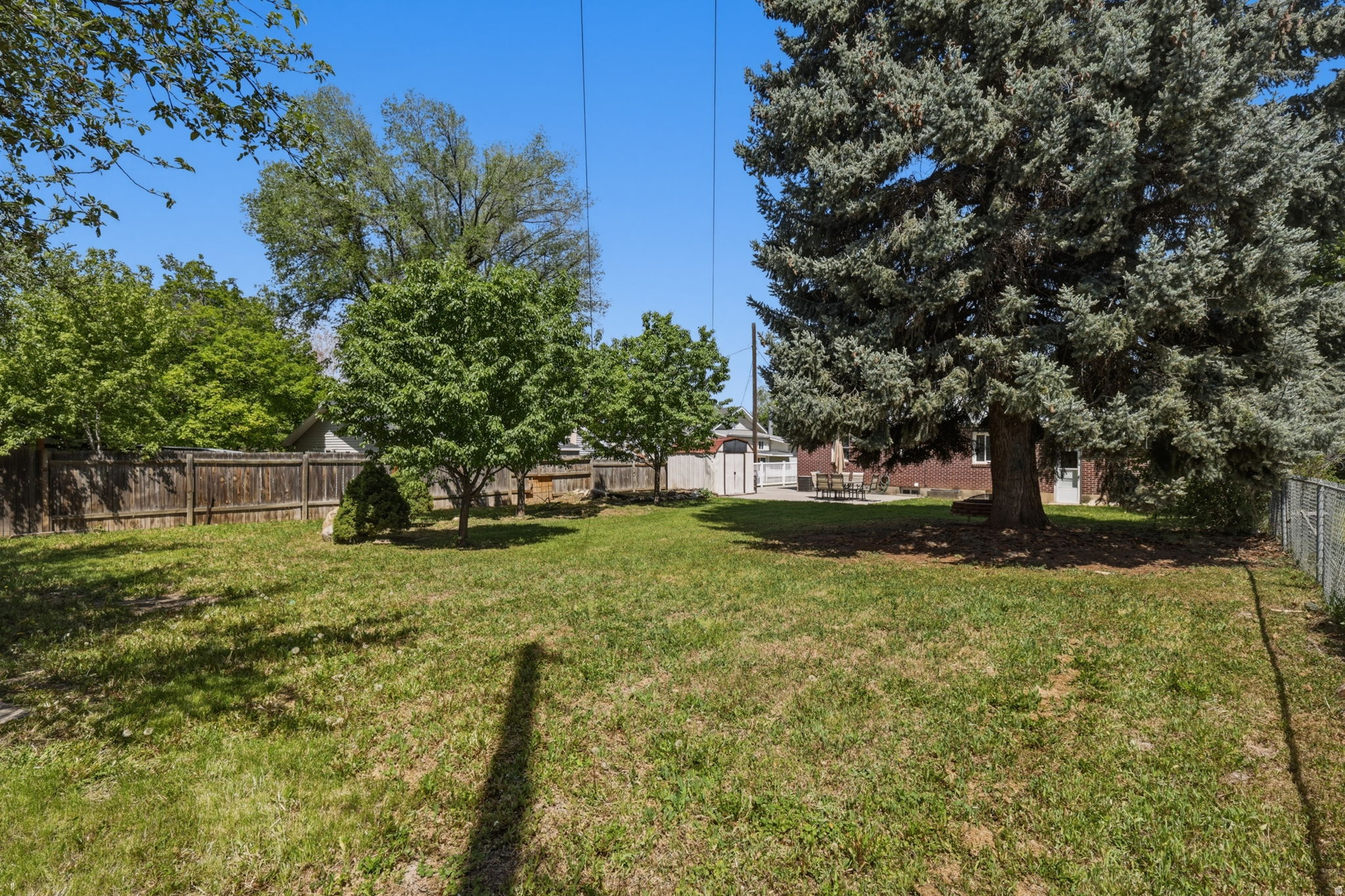 main property photo 36